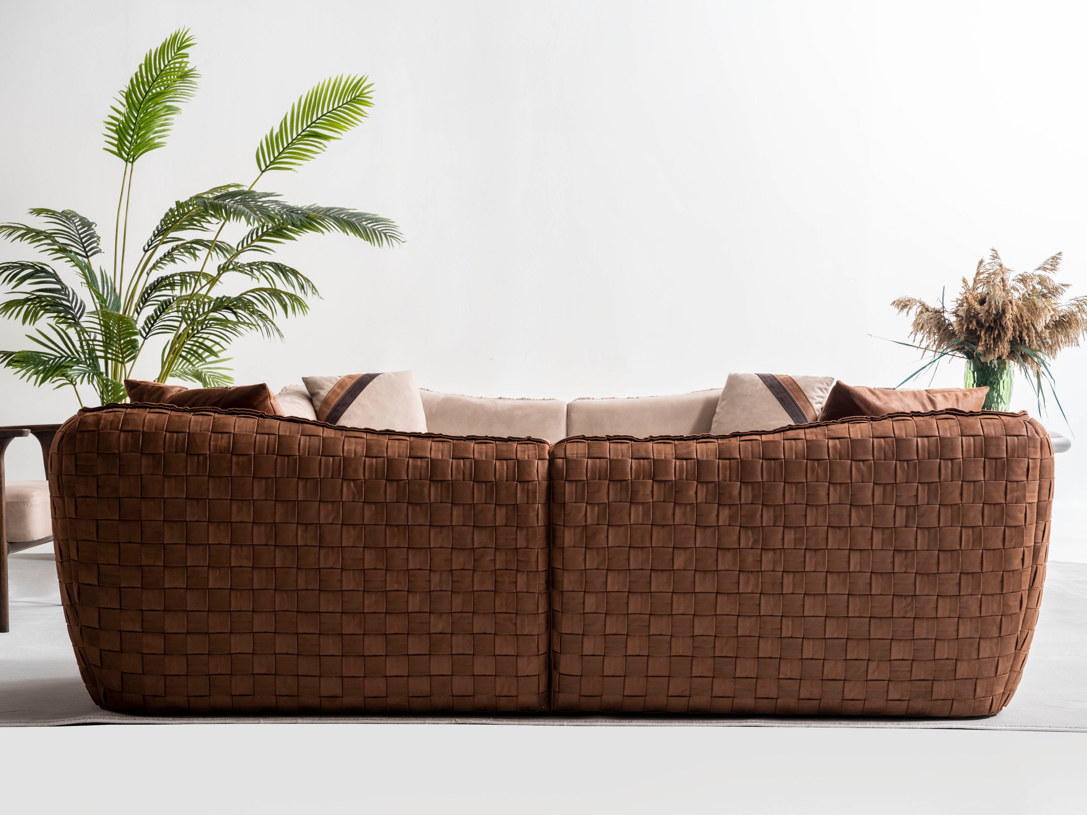 Триместен диван «Balder» + 2 декоративни възглавници, ширина 240см