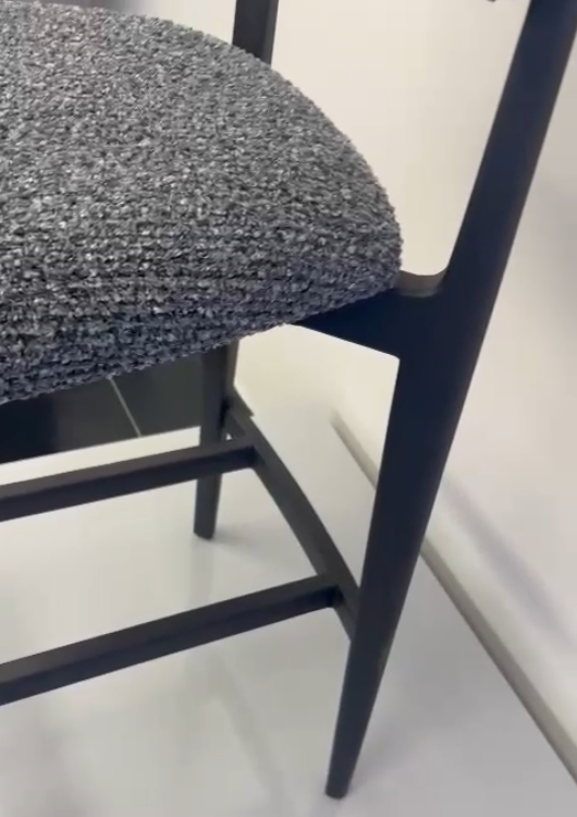 Бар стол «Estia» с тапицерия, 50+ вида дамаски