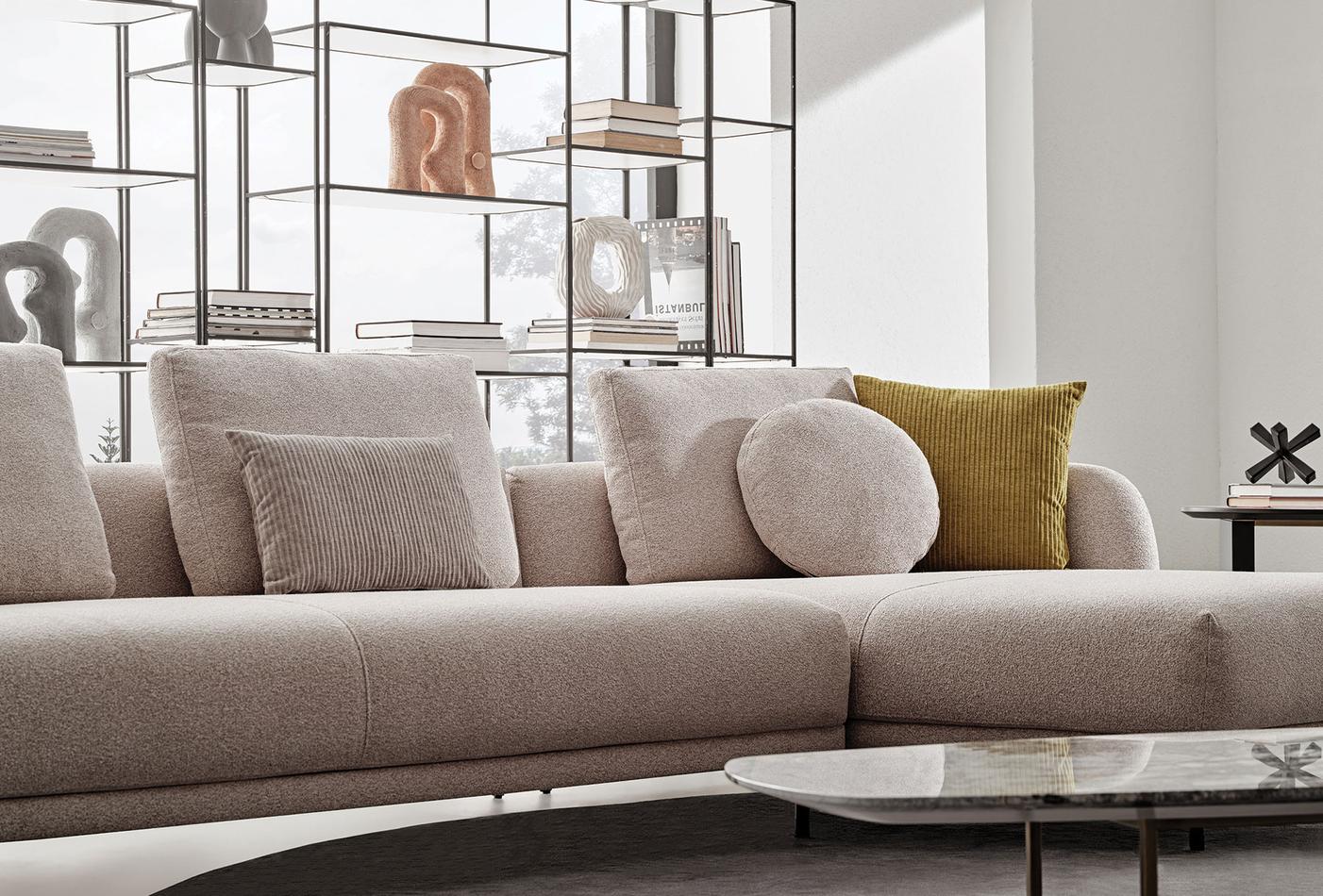 Ъглов диван «Seoul» + пет декоративни възглавници, ширина 338см