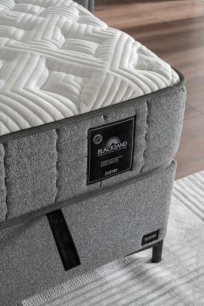 Тапицирано легло «Blacksand» + Матрак и табла - с място за съхранение, матрак с магнитен черен пясък