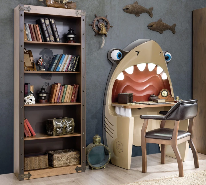 Библиотека «Pirate» с размер 70x182x33см