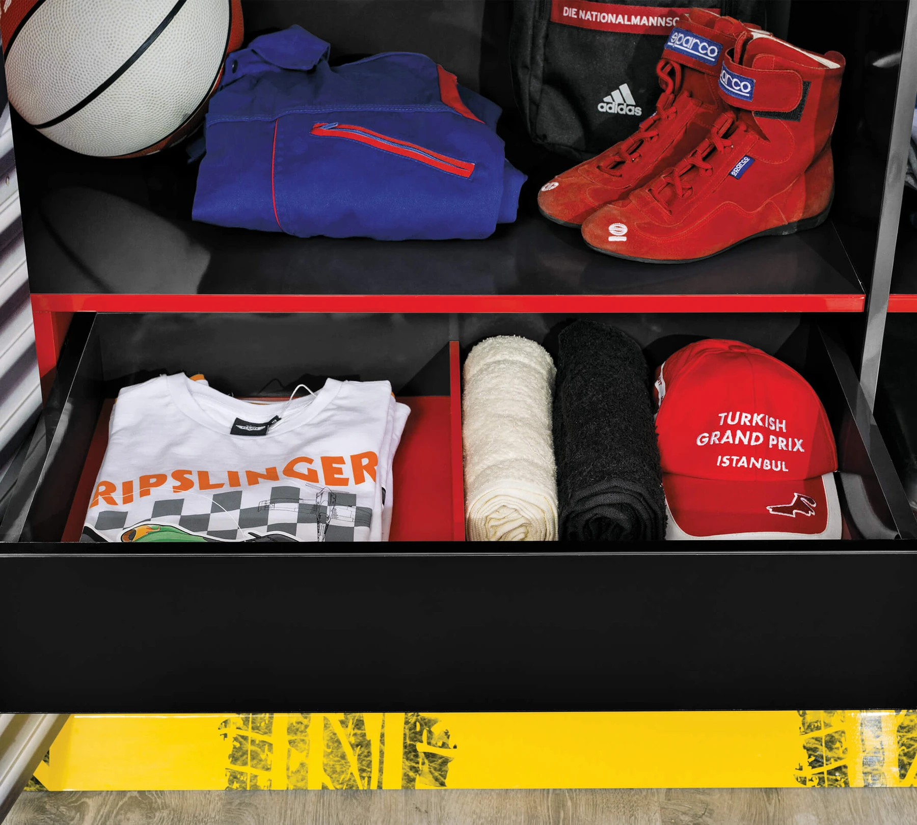 Трикрилен гардероб «Champion Racer» - ширина 120см