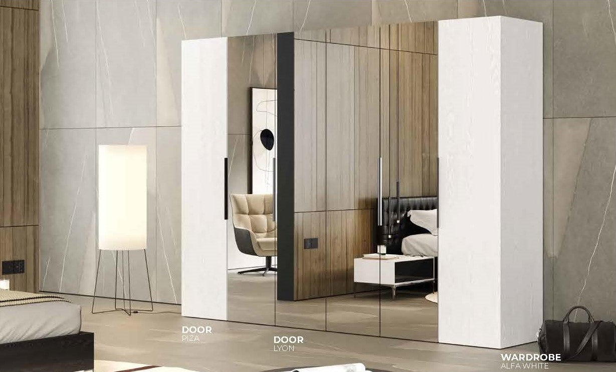 19 конфигурирани модула за гардероб «Alfa» - с осветление, чекмеджета, лостове за закачалки и рафтове