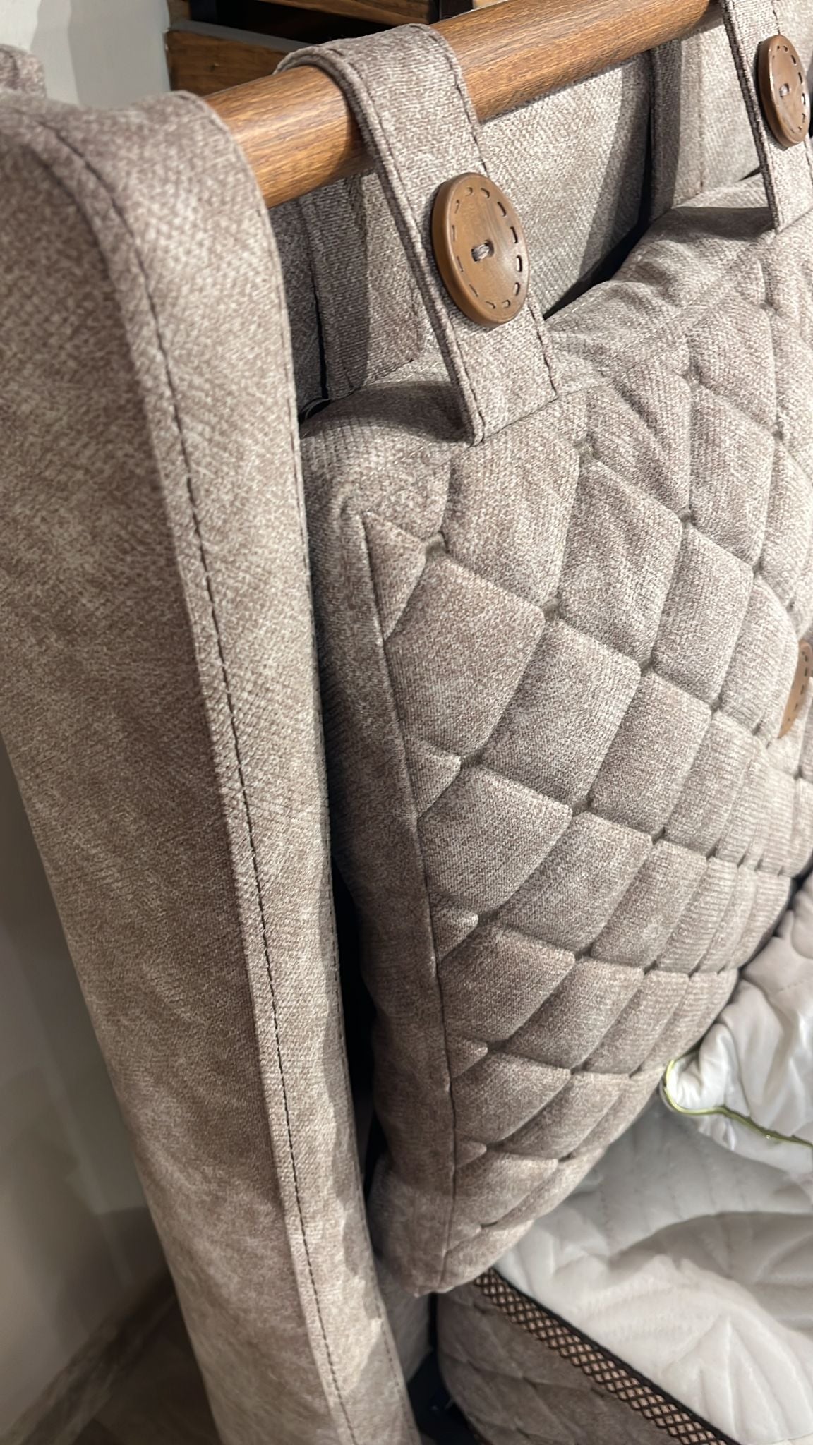 Тапицирано легло «Bamboo Sleep» + Матрак и табла - с място за съхранение, матрак с бамбукови влакна