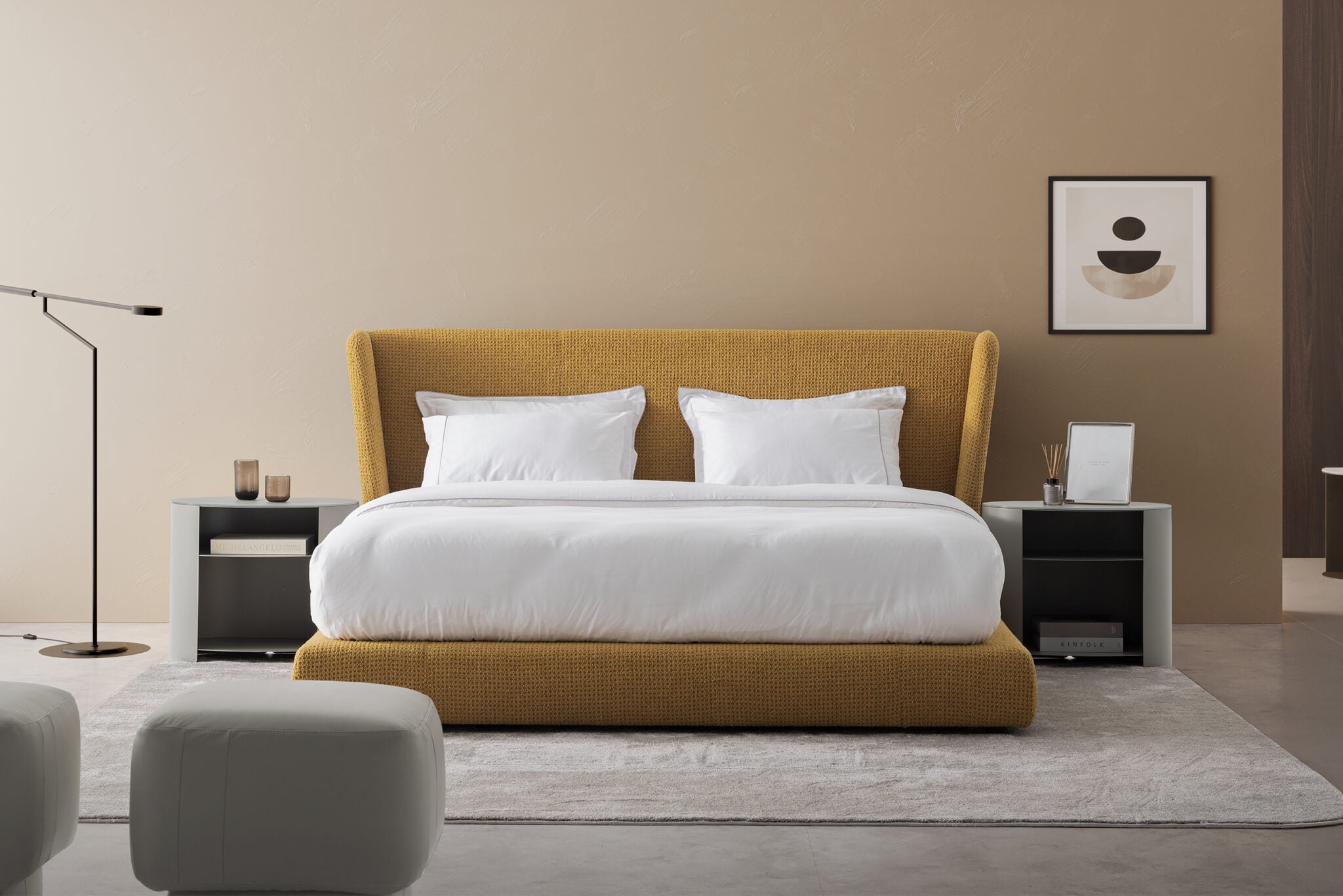 Нощно шкафче «Bean» - стъклен плот и метална конструкция, размер 60х51х40см