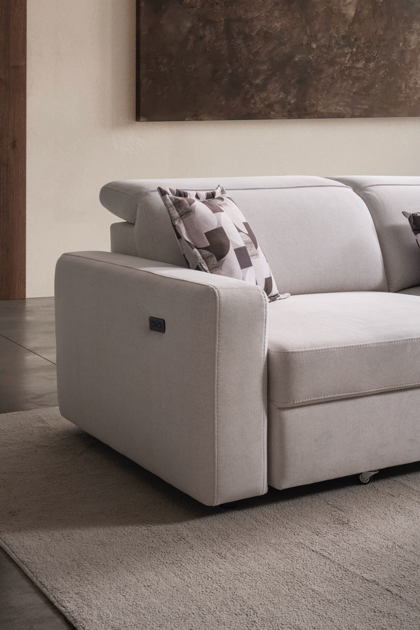 Модулен разтегателен диван «Como» с електрически механизъм, USB зарядна станция