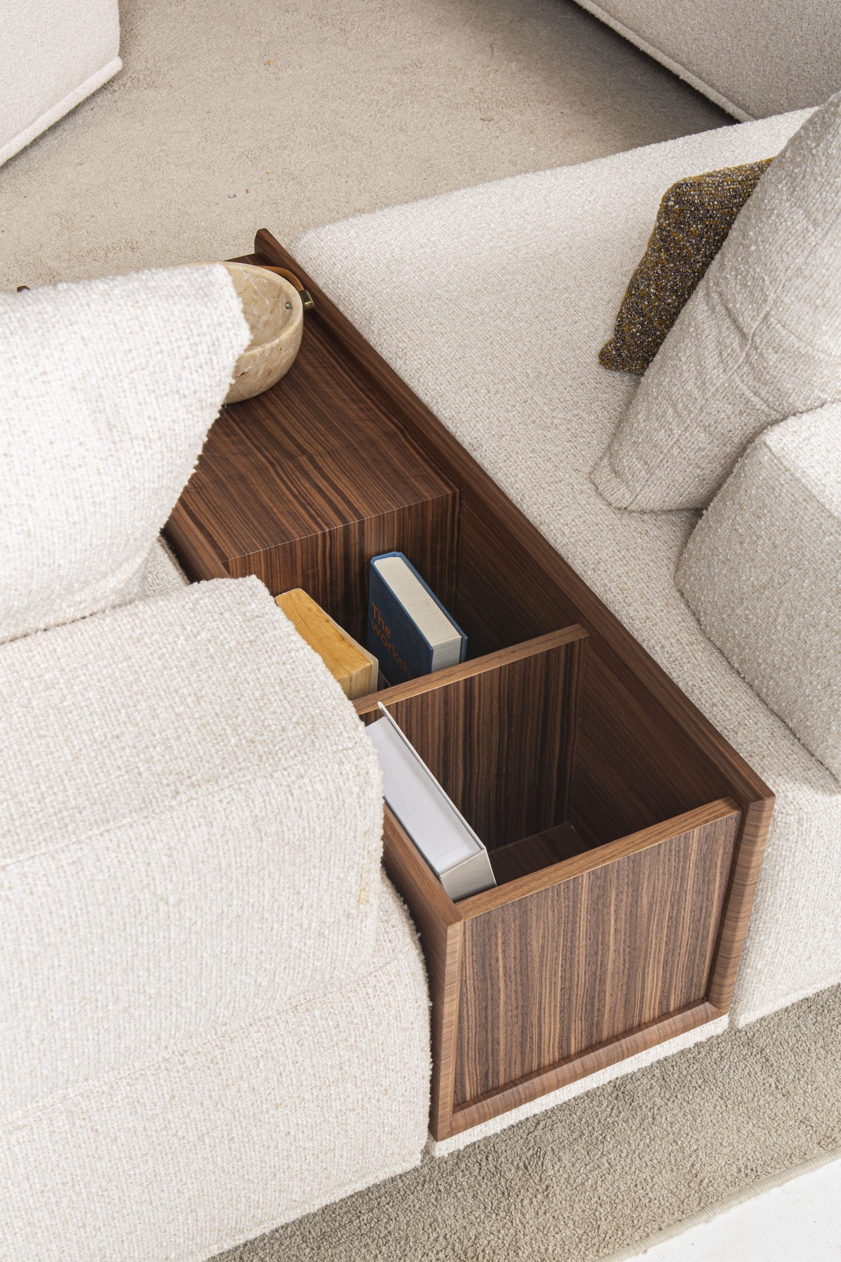 Модулен диван «Kilis» + конзолна масичка, 4 модула