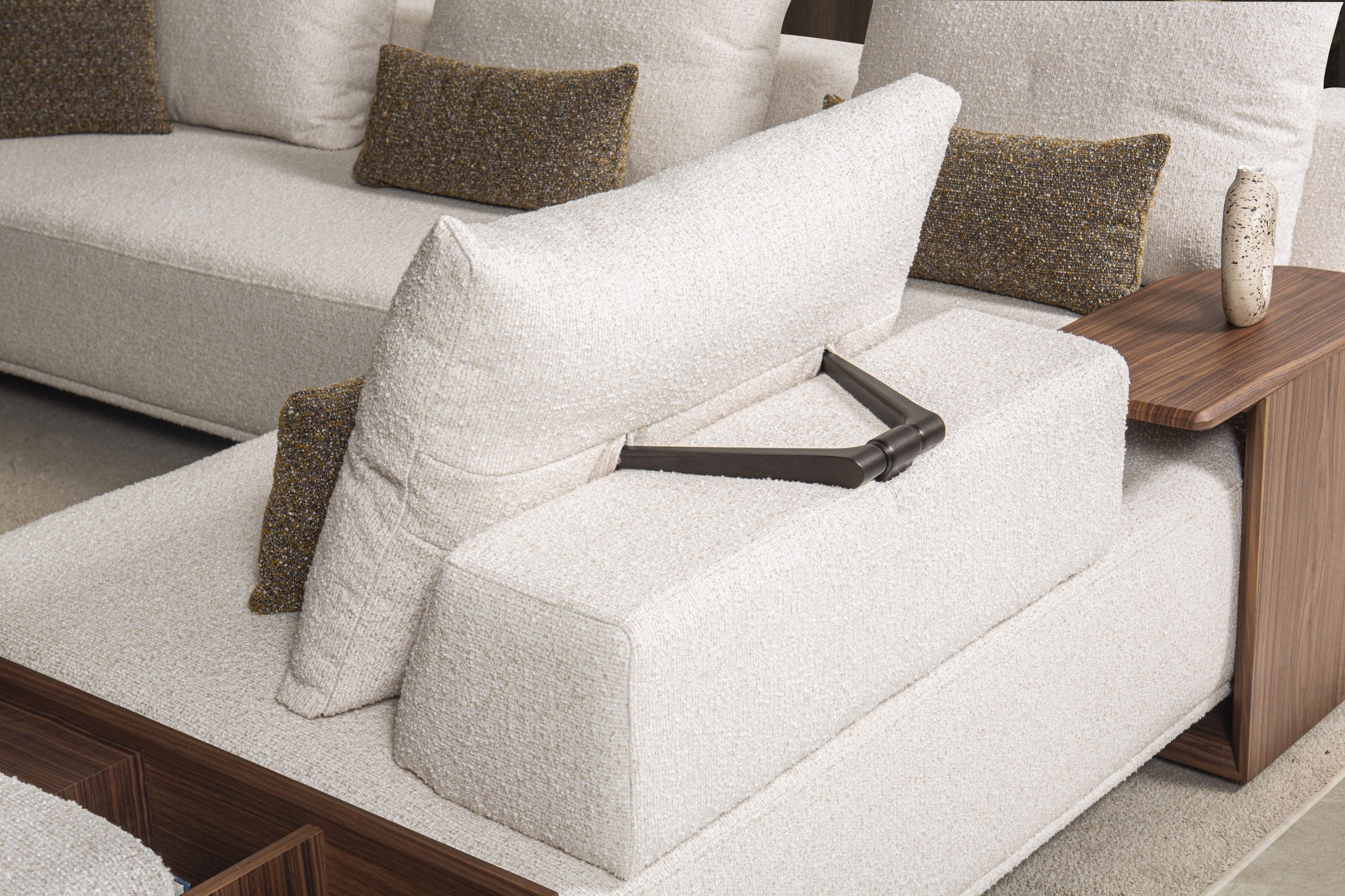 Модулен диван «Kilis» + конзолна масичка, 4 модула