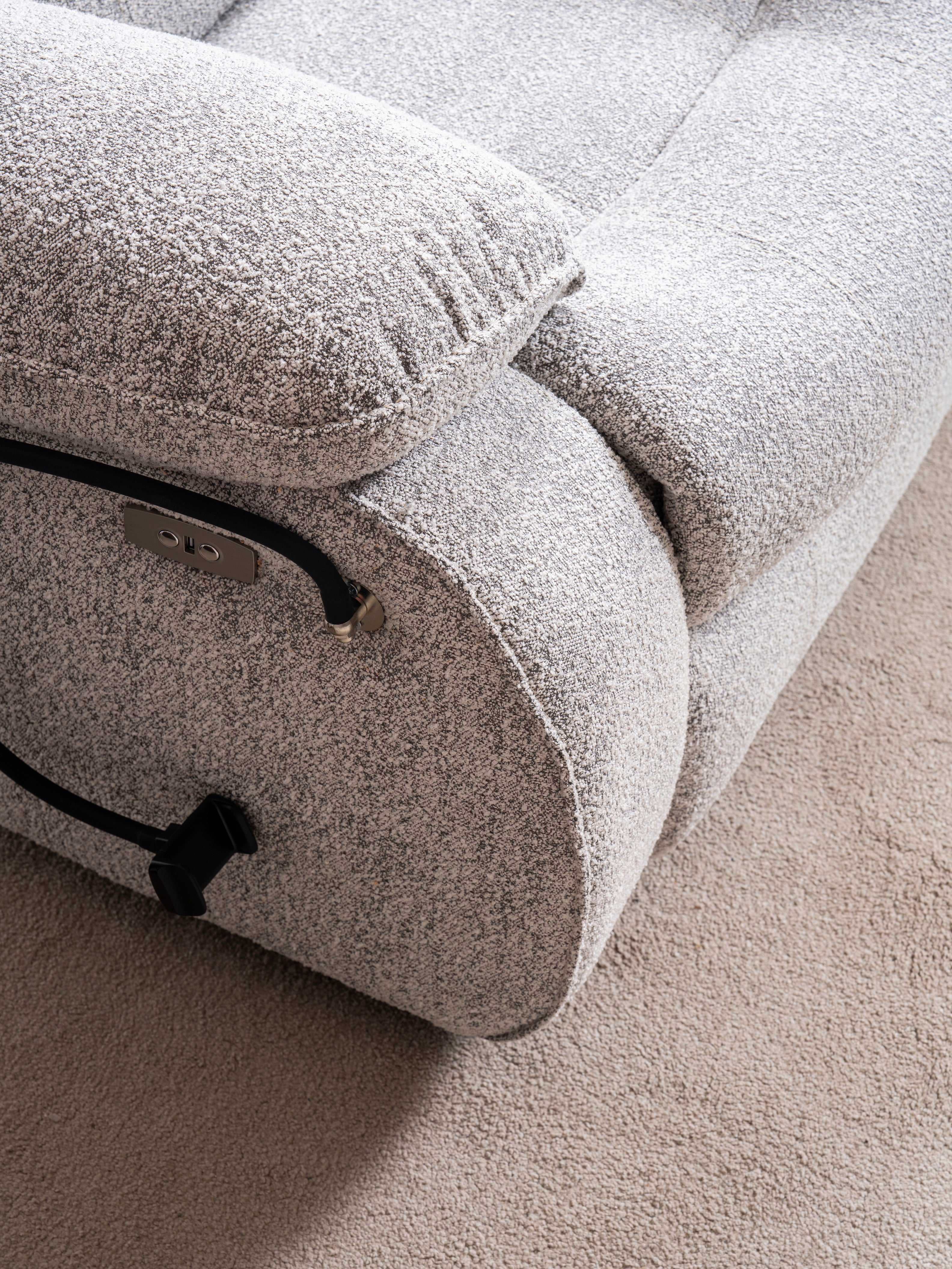 Кресло «Safran» с електрически релакс механизъм и USB зарядна станция