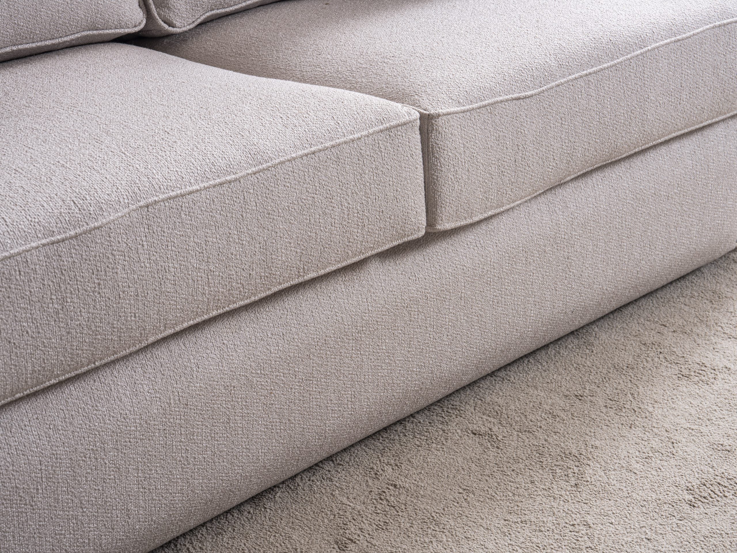 Триместен разтегателен диван - легло «Rustik» + 2 декоративни възглавници, ширина 195см