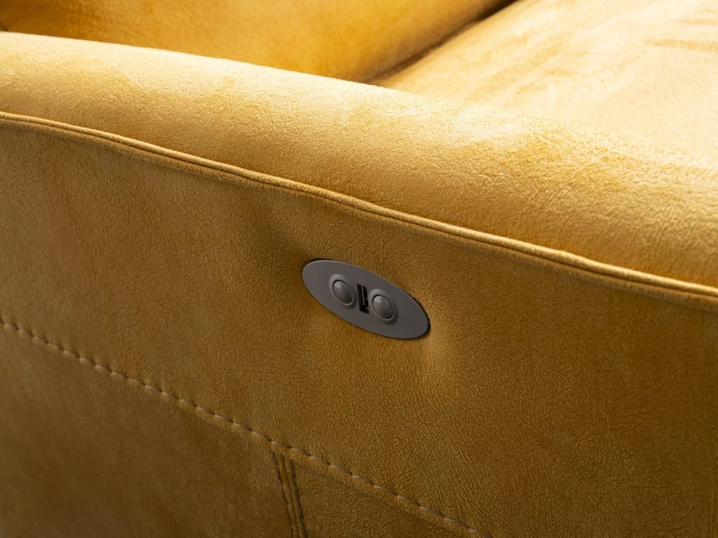 Кресло «Girit» с електрически релакс механизъм, USB зарядна станция