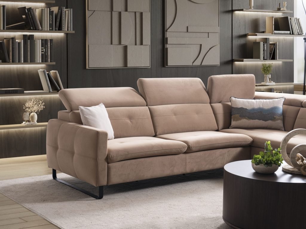 Ъглов разтегателен диван «Gizem Lounge» + електрически механизъм, USB зарядна станция, ширина 315см