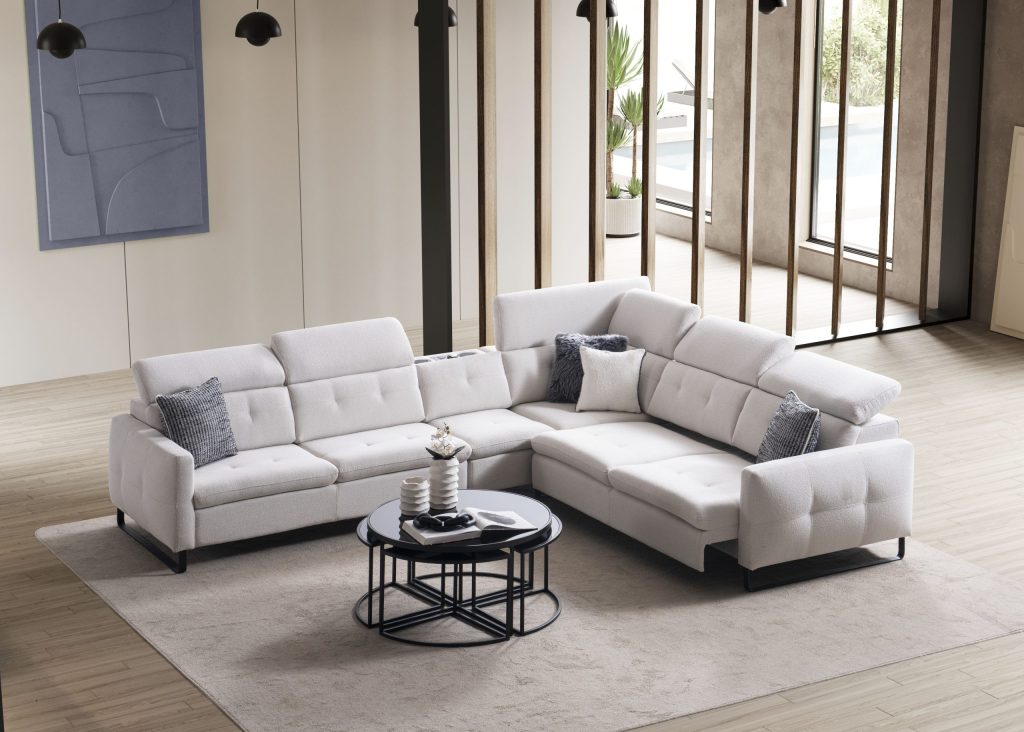 Ъглов разтегателен диван «Gizem» + електрически механизъм, USB зарядна станция, ширина 315см