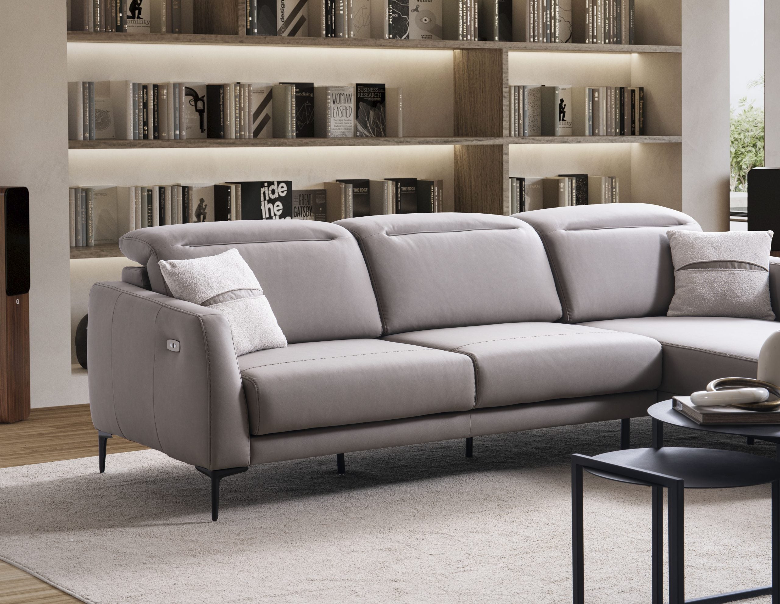 Ъглов разтегателен диван «Liman» + електрически механизъм, USB зарядна станция, ширина 270см