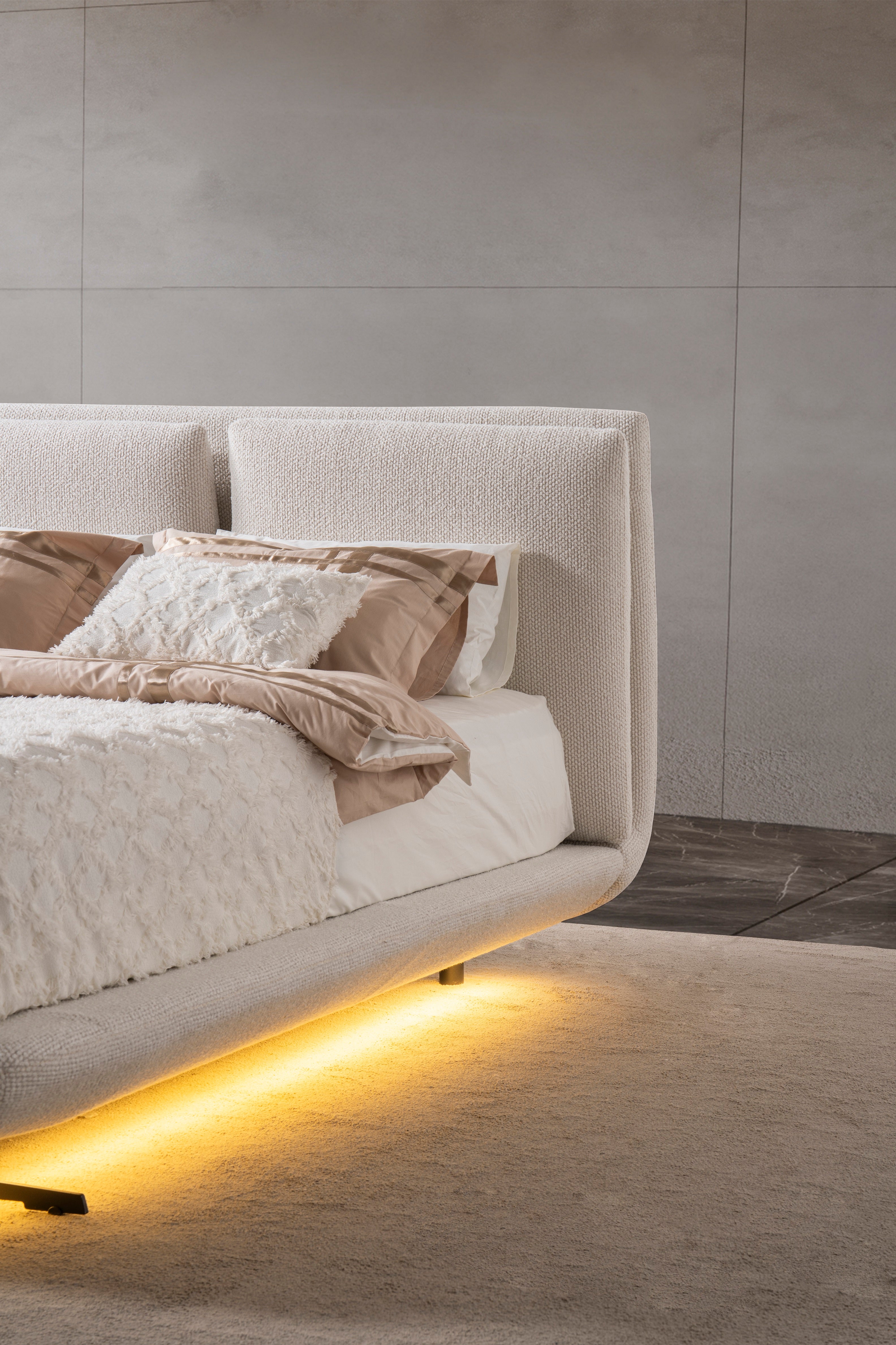 Тапицирано легло «Messina» с LED осветление