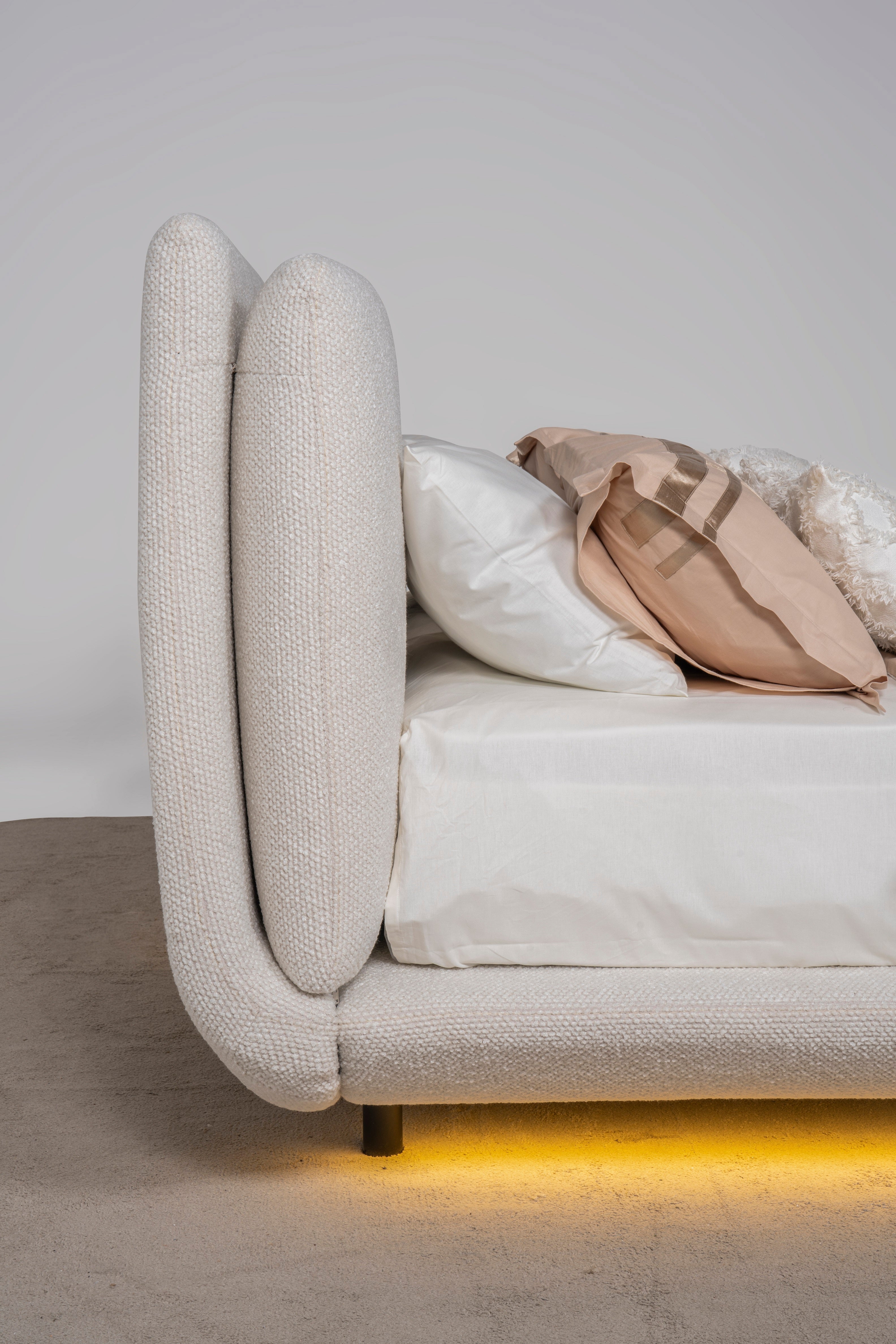 Тапицирано легло «Messina» с LED осветление