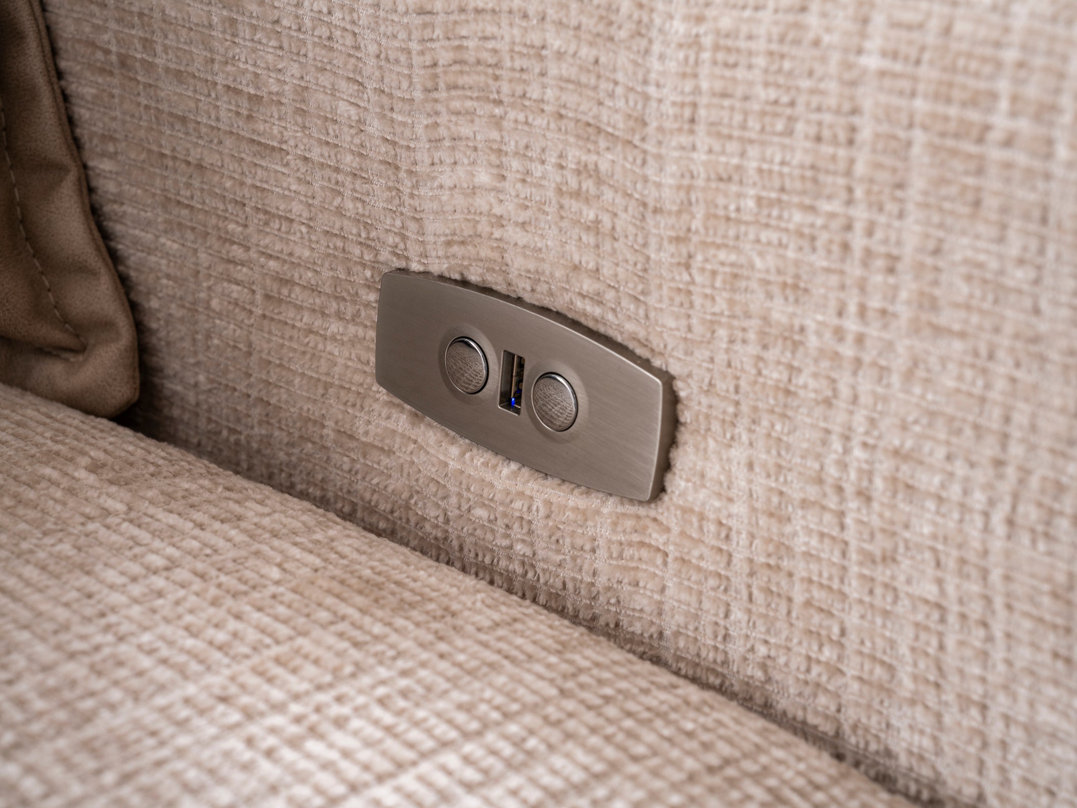 Ъглов разтегателен диван - легло «Kalyon» + електрически механизъм и USB зарядна станция, ширина 270 или 290см