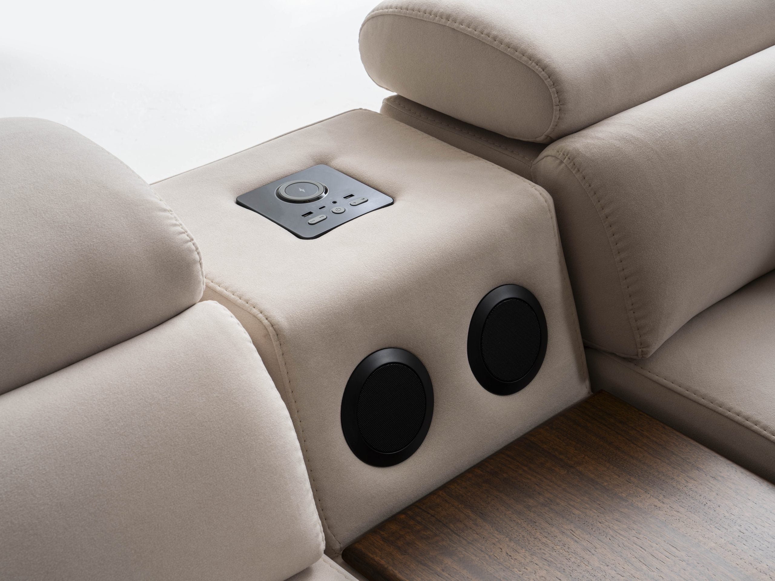 Ъглов разтегателен диван «Uludag» + електрически механизъм, USB зарядна станция, ширина 340см