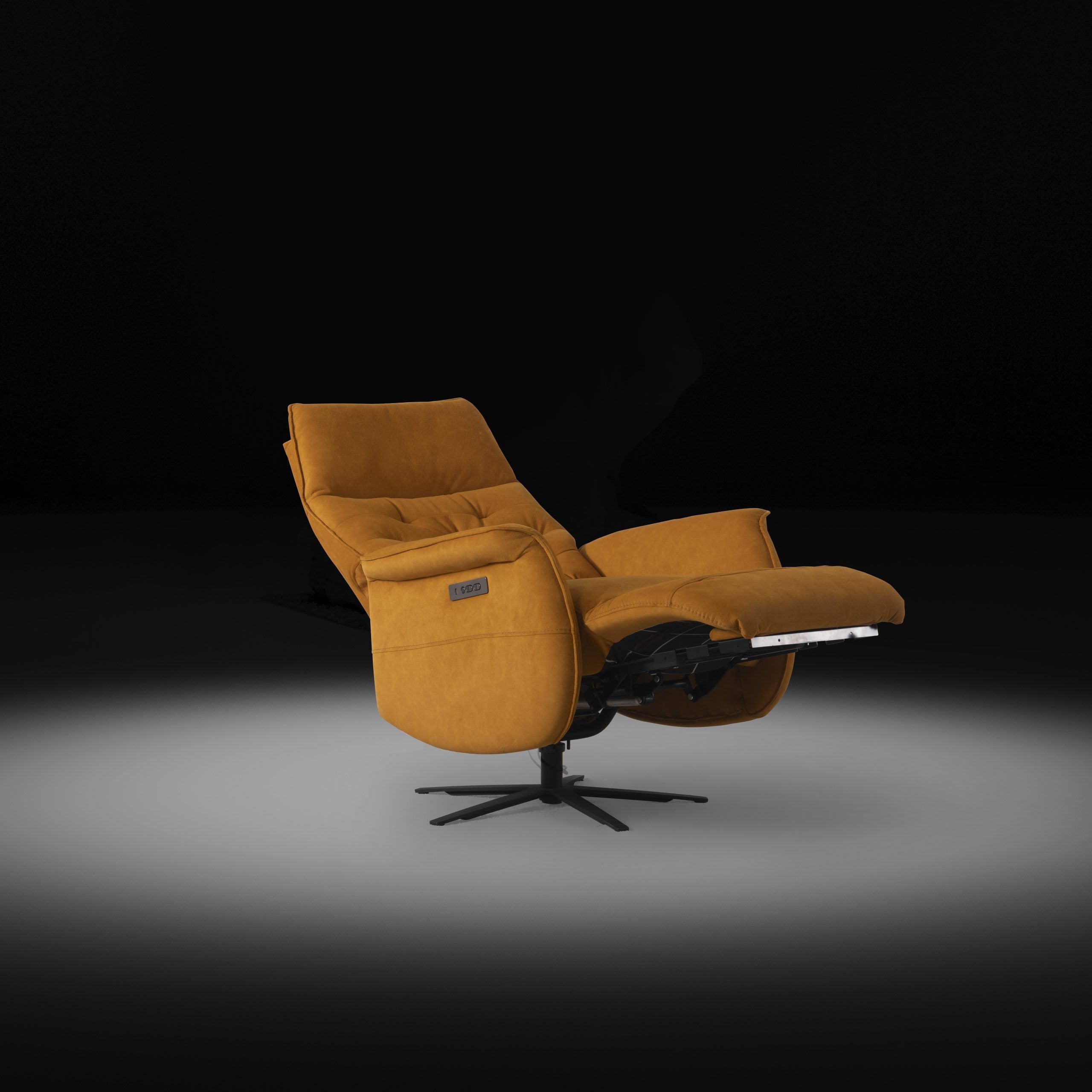 Кресло «Cemre» - с електрически релакс механизъм, USB зарядна станция