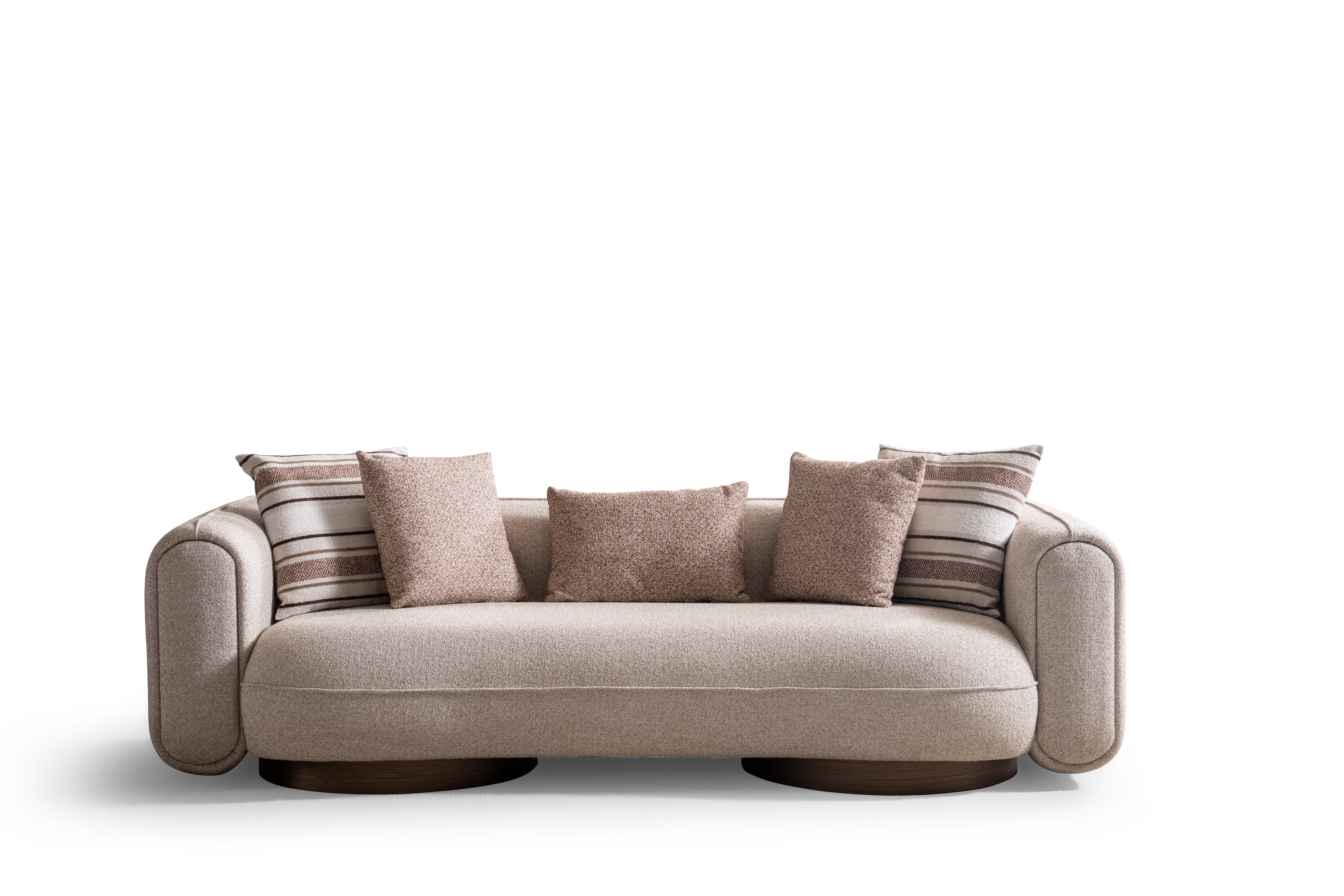 Триместен диван Bentley