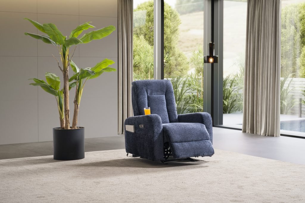 Кресло «Cunda» с електрически релакс механизъм, USB зарядна станция