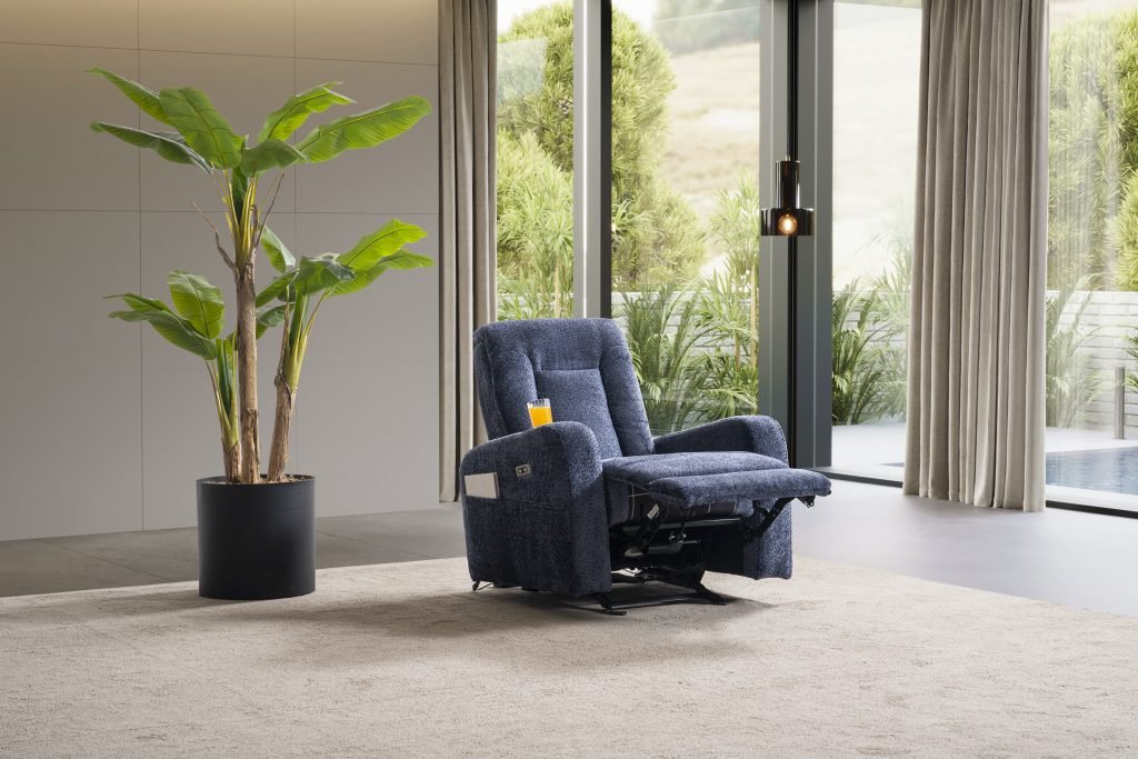 Кресло «Cunda» с електрически релакс механизъм, USB зарядна станция