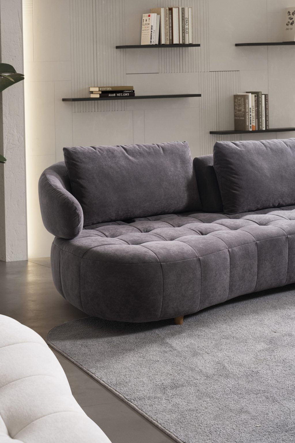 Триместен разтегателен диван «Boston» + 2 декоративни възглавници, ширина 230см