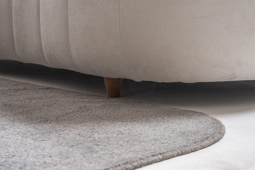 Триместен разтегателен диван «Boston» + 2 декоративни възглавници, ширина 230см