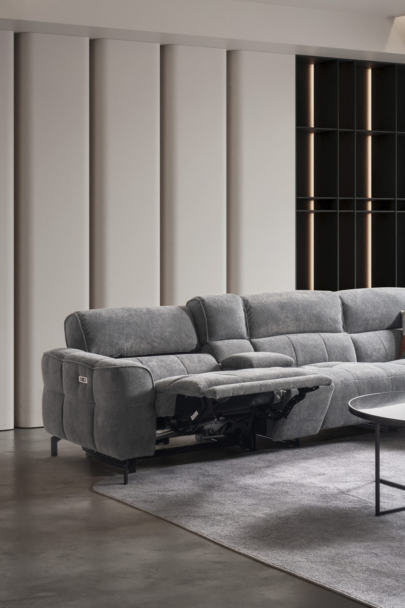 Модулен диван «Lara» + електрически механизъм, USB зарядна станция, конзолна масичка