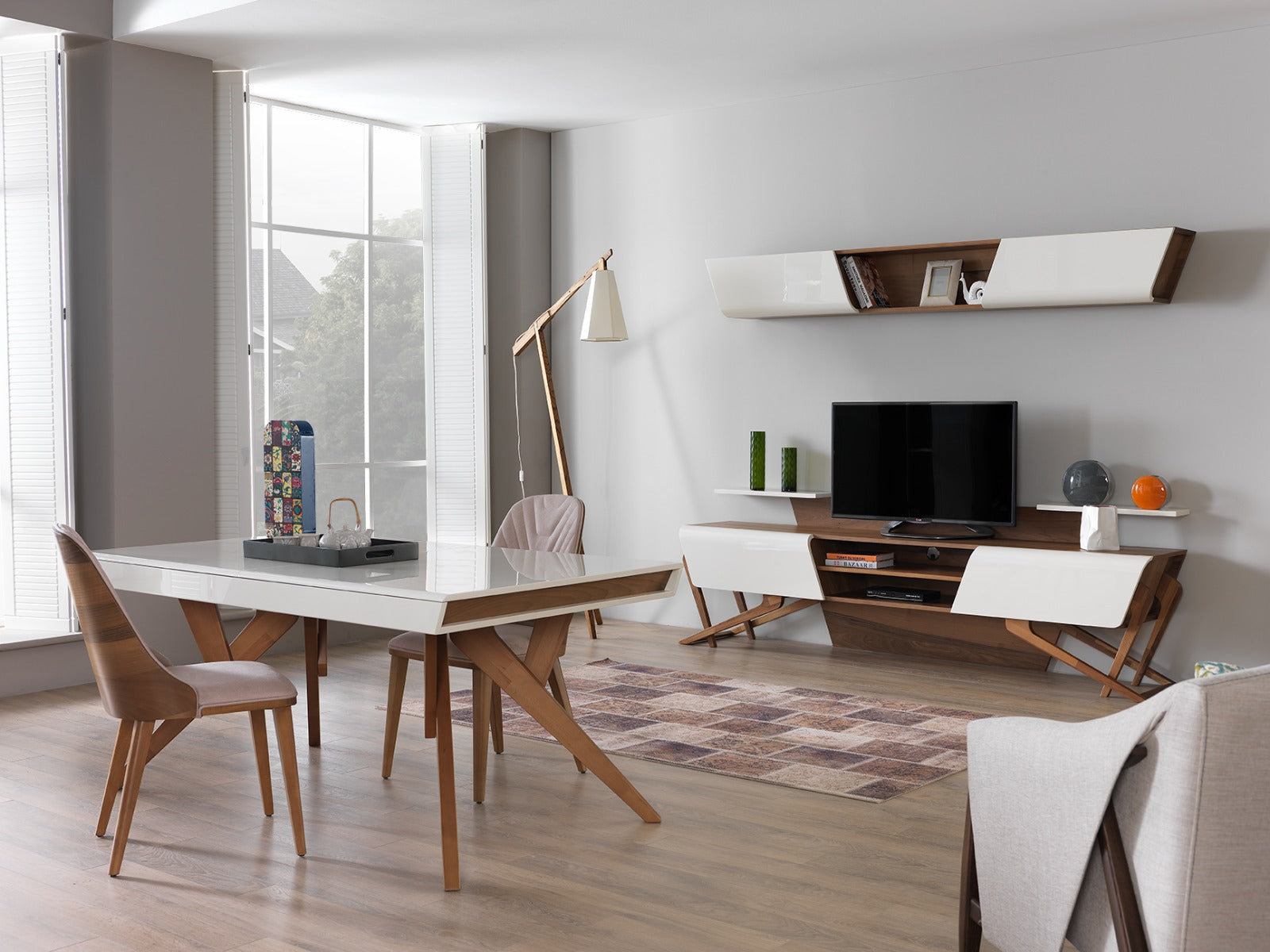 Трапезна разтегателна маса «Royal» с размер 166х76х95см