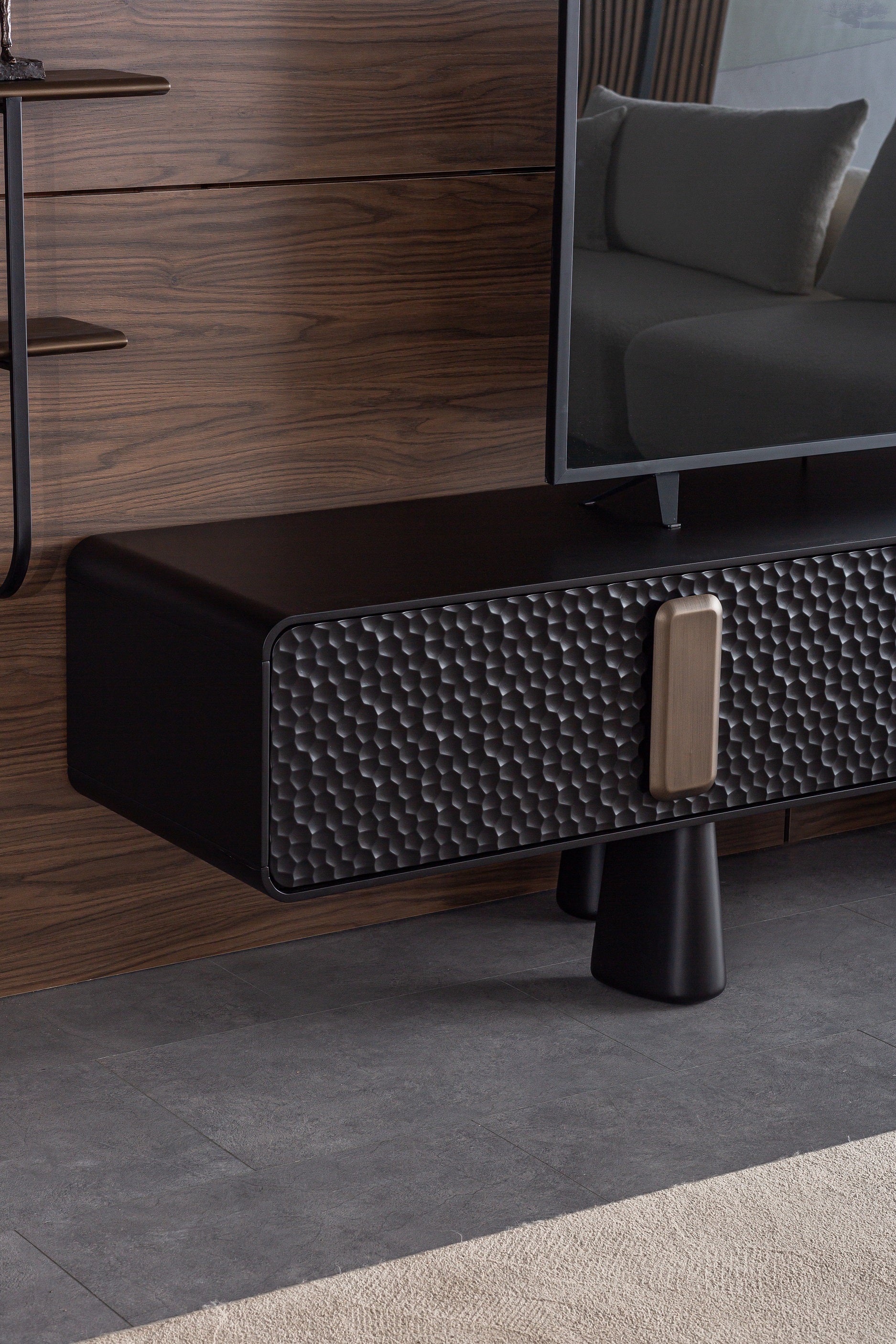 ТВ шкаф «Klein» с размер 245х61х50см