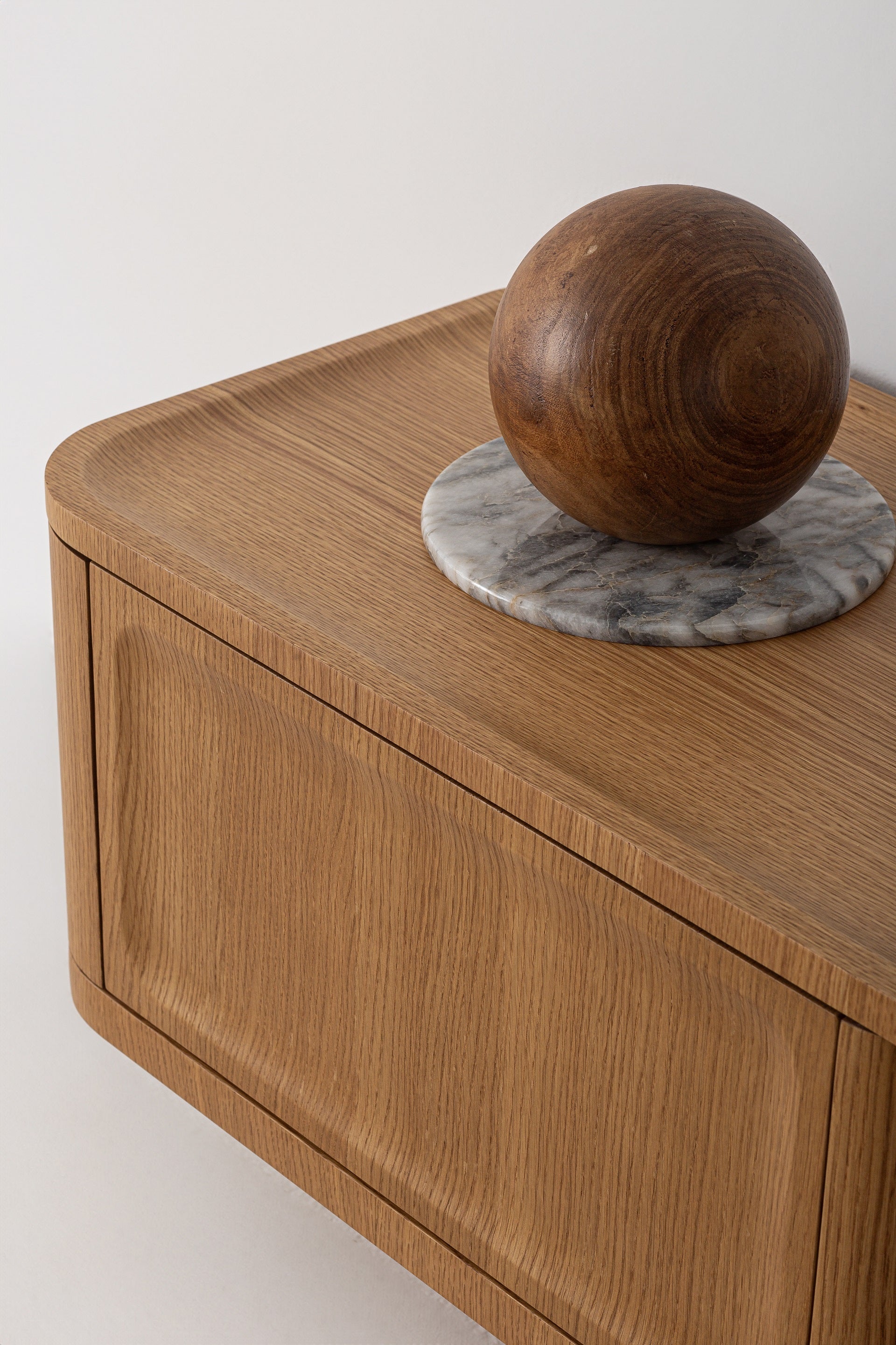 ТВ шкаф «Oddo» с размер 240х57х49см