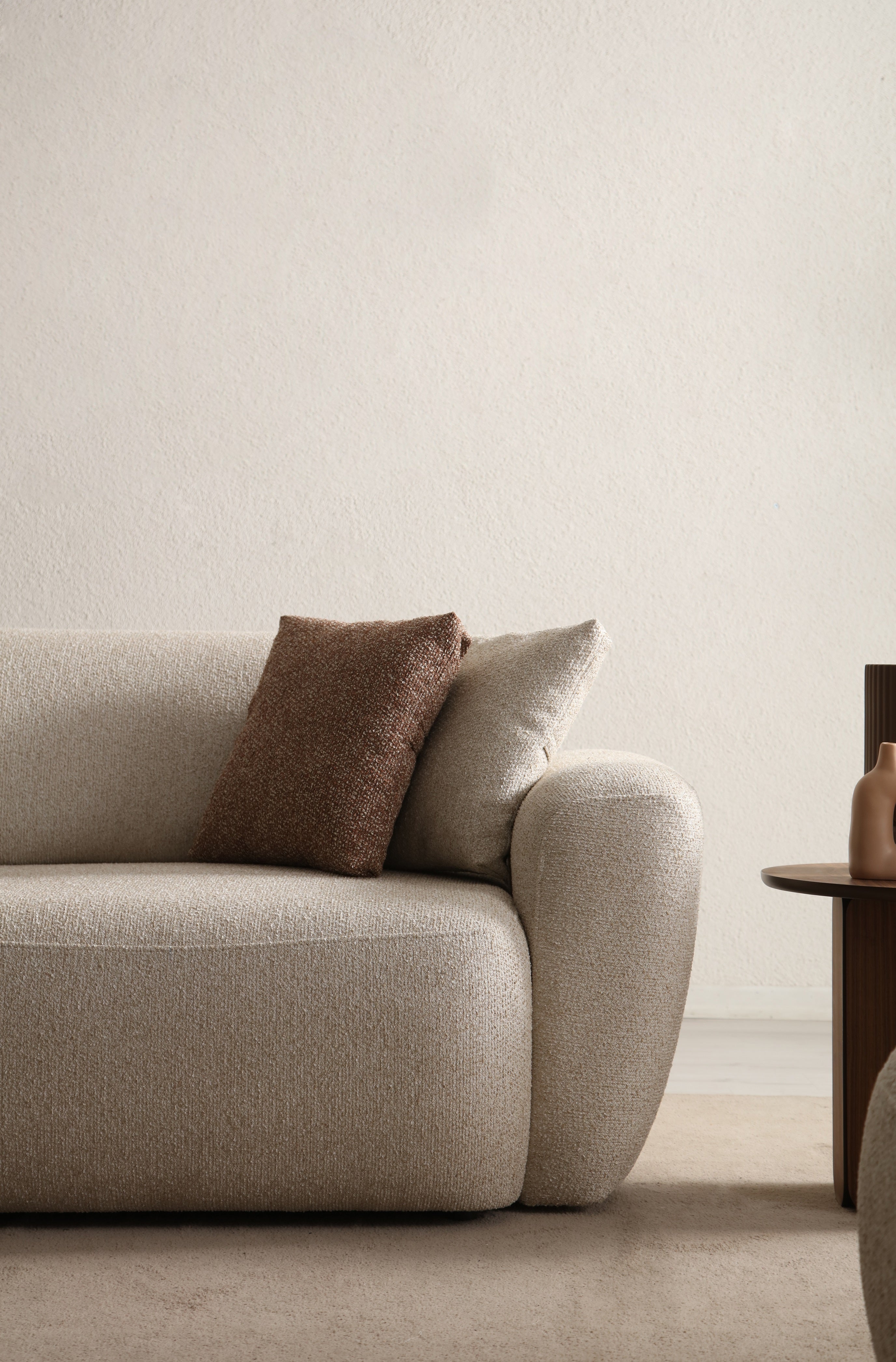 Триместен диван Gucci