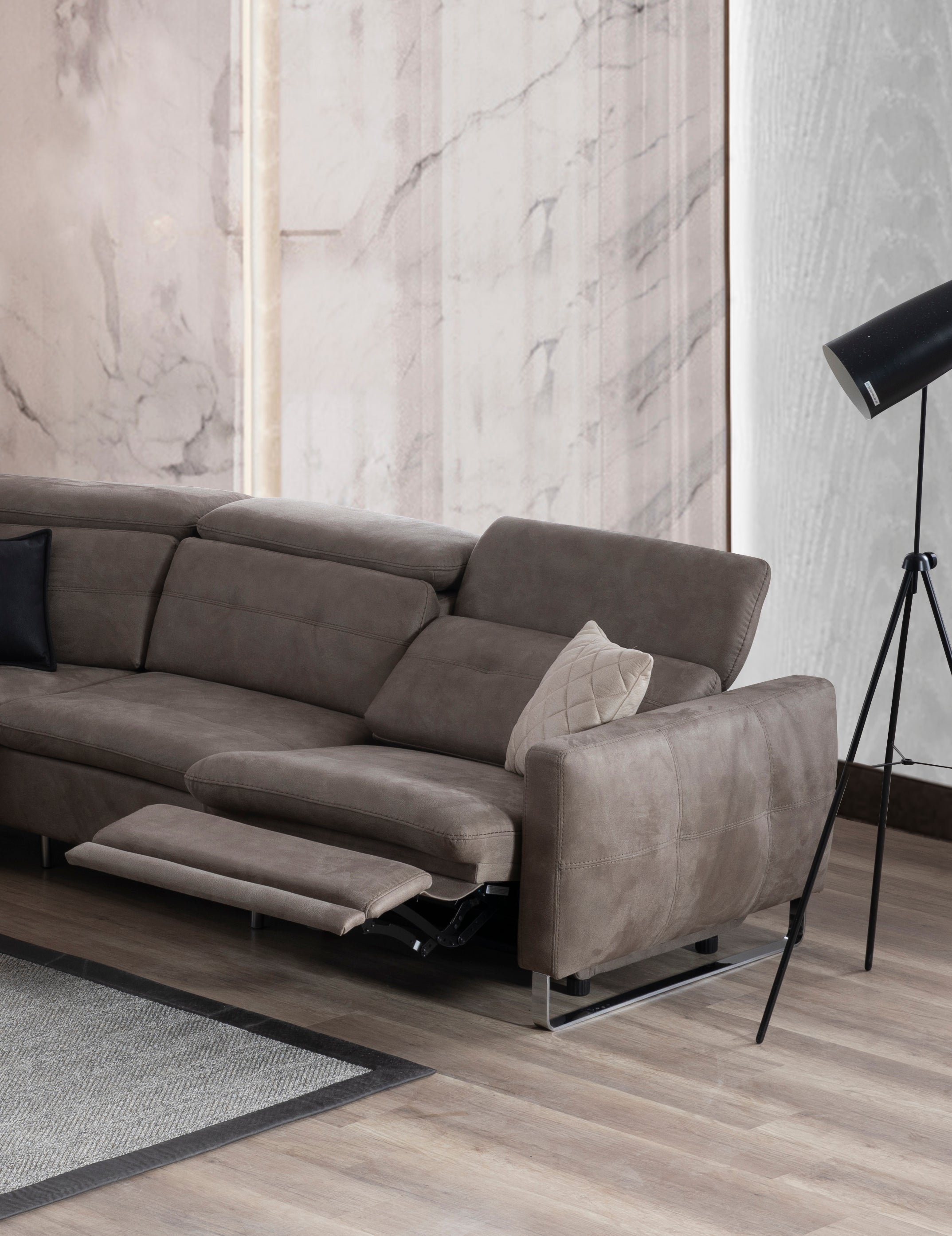 Модулен разтегателен диван «Gizem» + електрически механизъм, USB зарядна станция