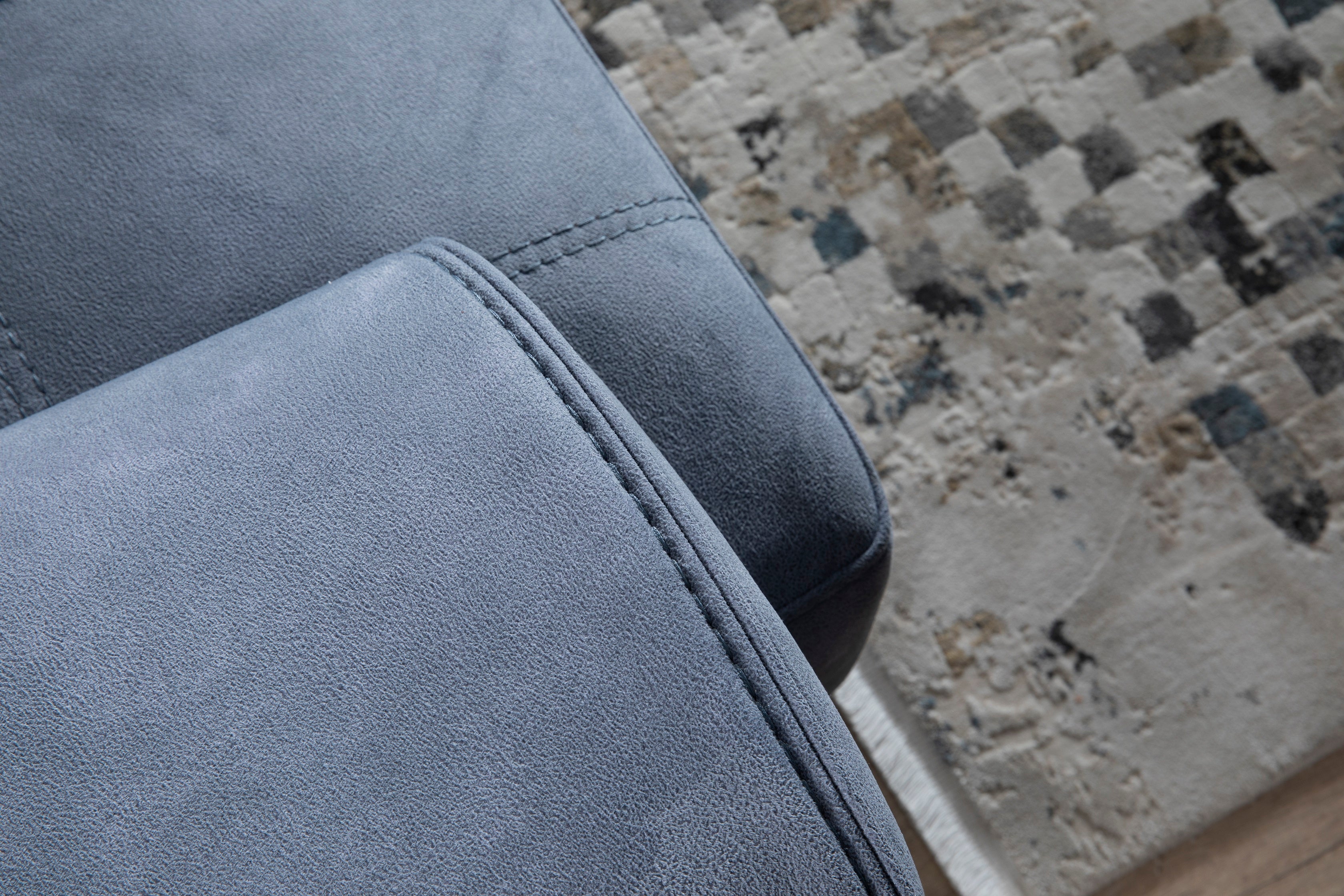 Ъглов разтегателен диван «Nisa» + електрически механизъм, USB зарядна станция, ширина 295см