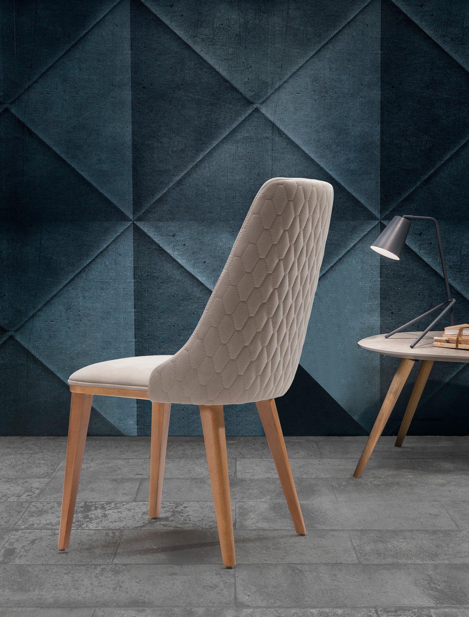 Трапезен стол «Vertu» с тапицерия, 100+ вида дамаски