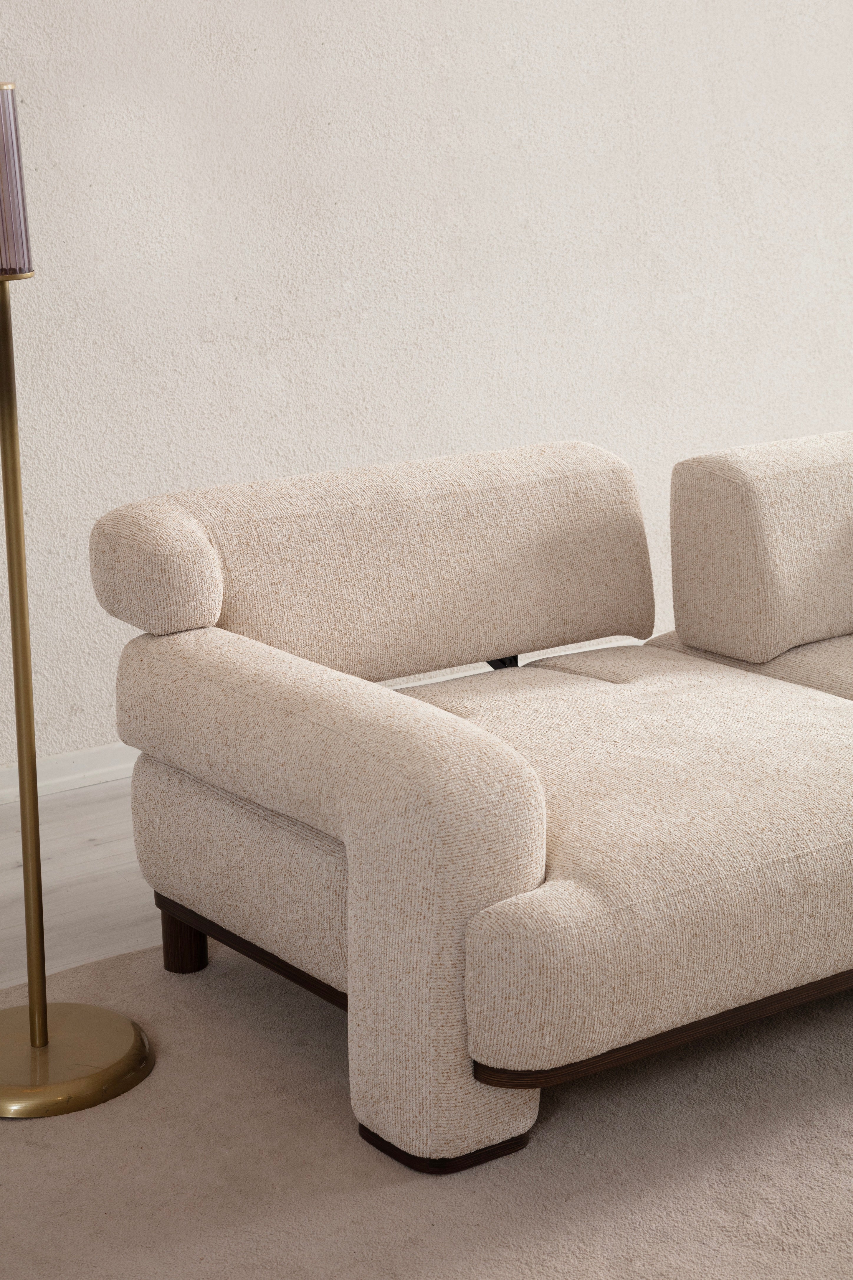 Триместен разтегателен диван «Best» + 2 декоративни възглавници, ширина 235см