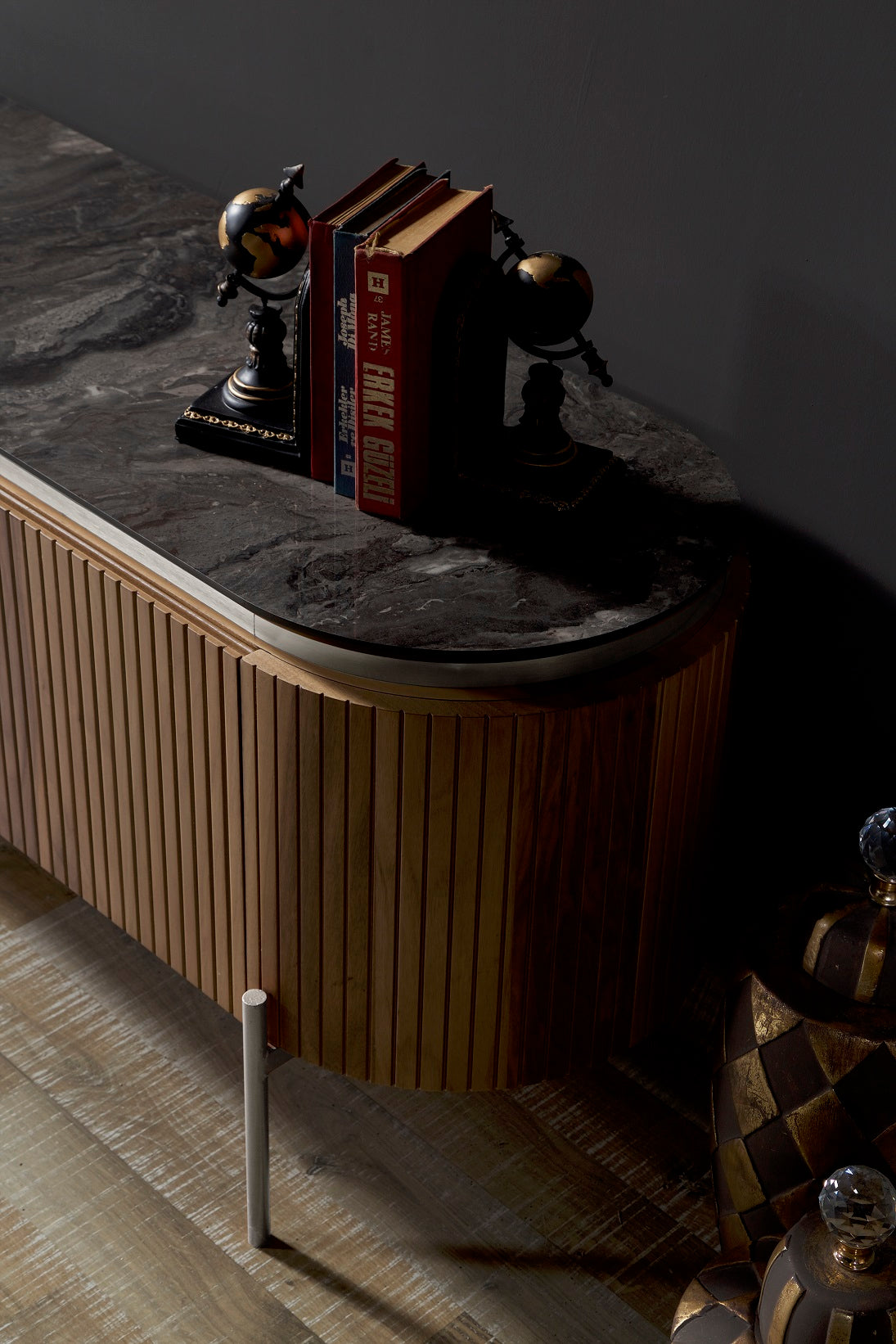 ТВ секция «Tesla Walnut»