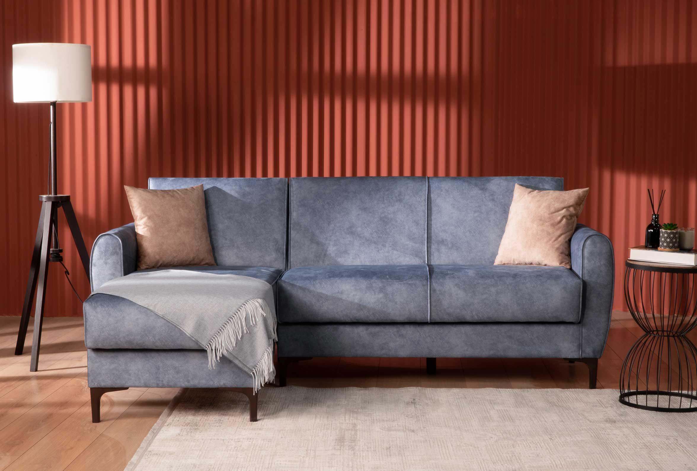 Ъглов разтегателен диван «Leo» + две декоративни възглавници, с място за съхранение, ширина 226см