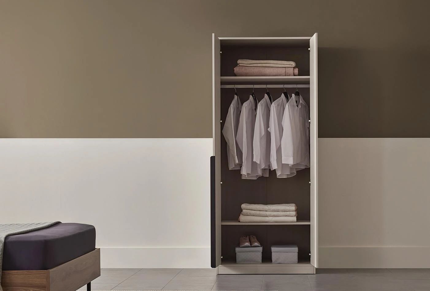 Двукрилен гардероб «Loreto» - рафтове, ширина 92см