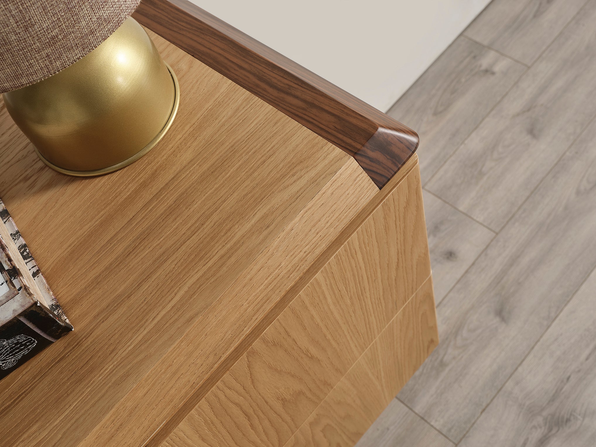 Бюфет «MK 40» с естествен фурнир, размер 208х82х49см