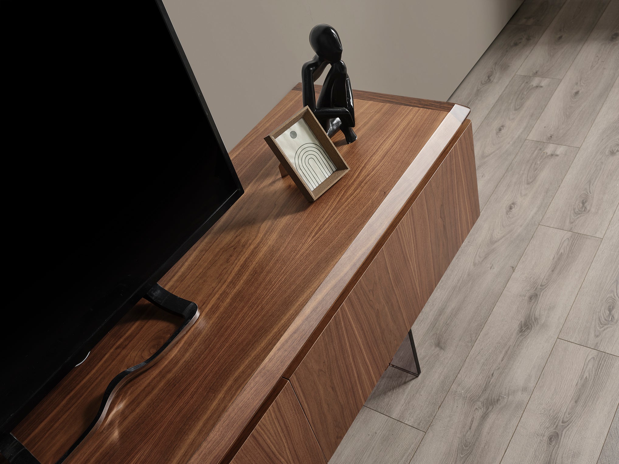 ТВ шкаф «MTV 41» с размер 208х62х49см