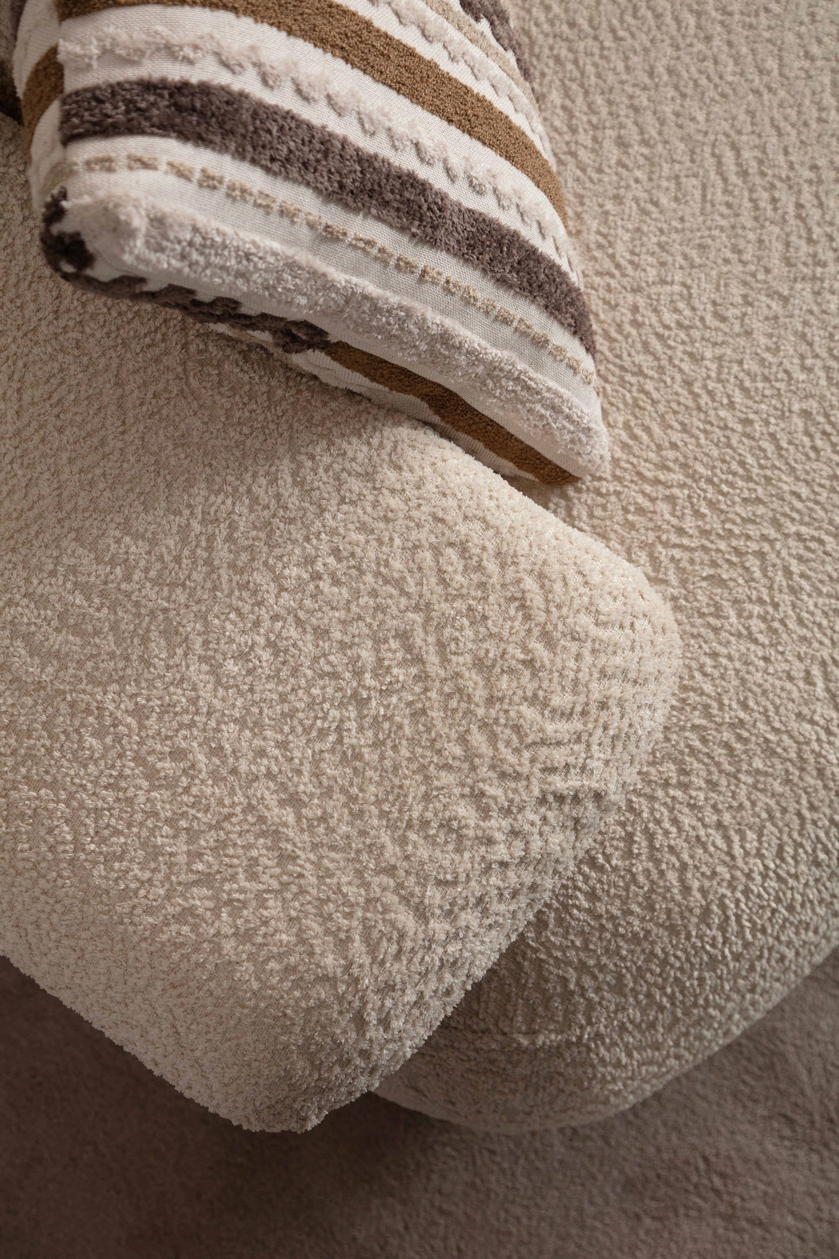 Триместен диван Madrid