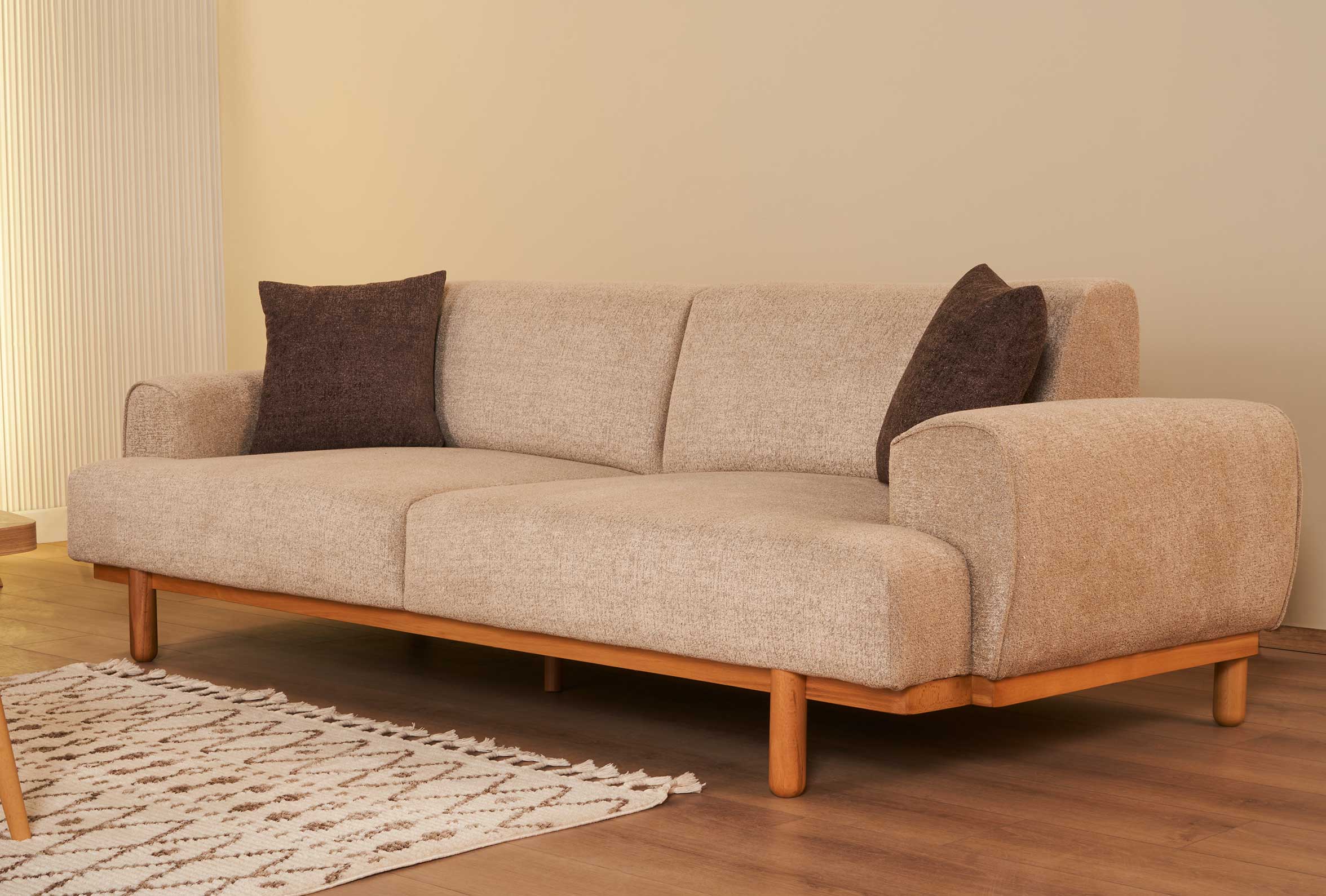 Триместен разтегателен диван «K Natura» + 2 декоративни възглавници, ширина 235см