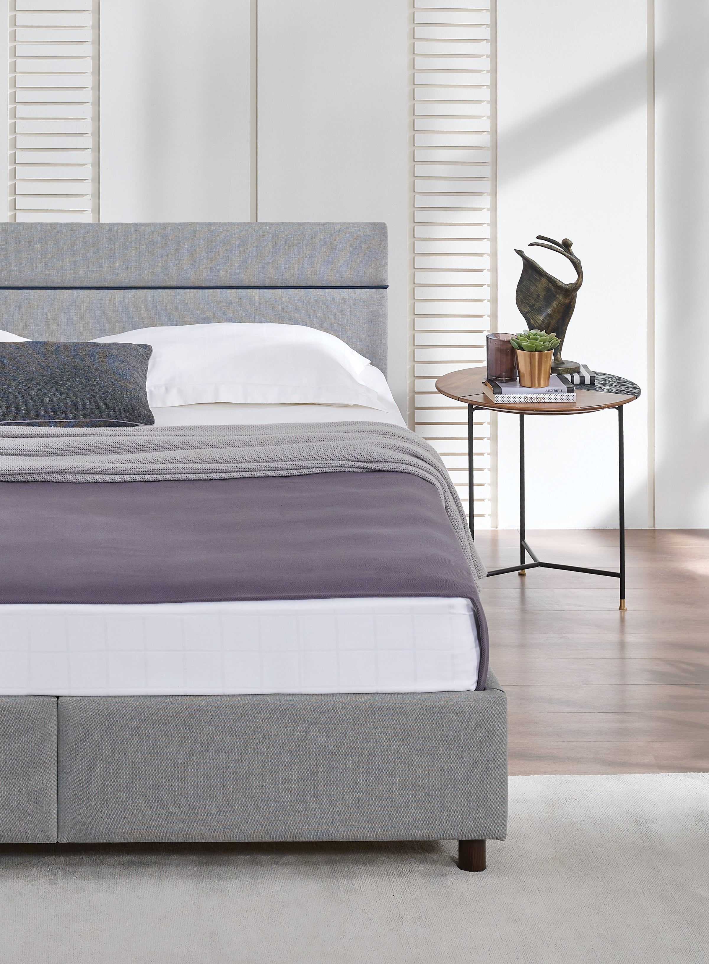 Тапицирано легло «Ergowell Lipa» + Матрак и табла - с място за съхранение, матрак с алое вера