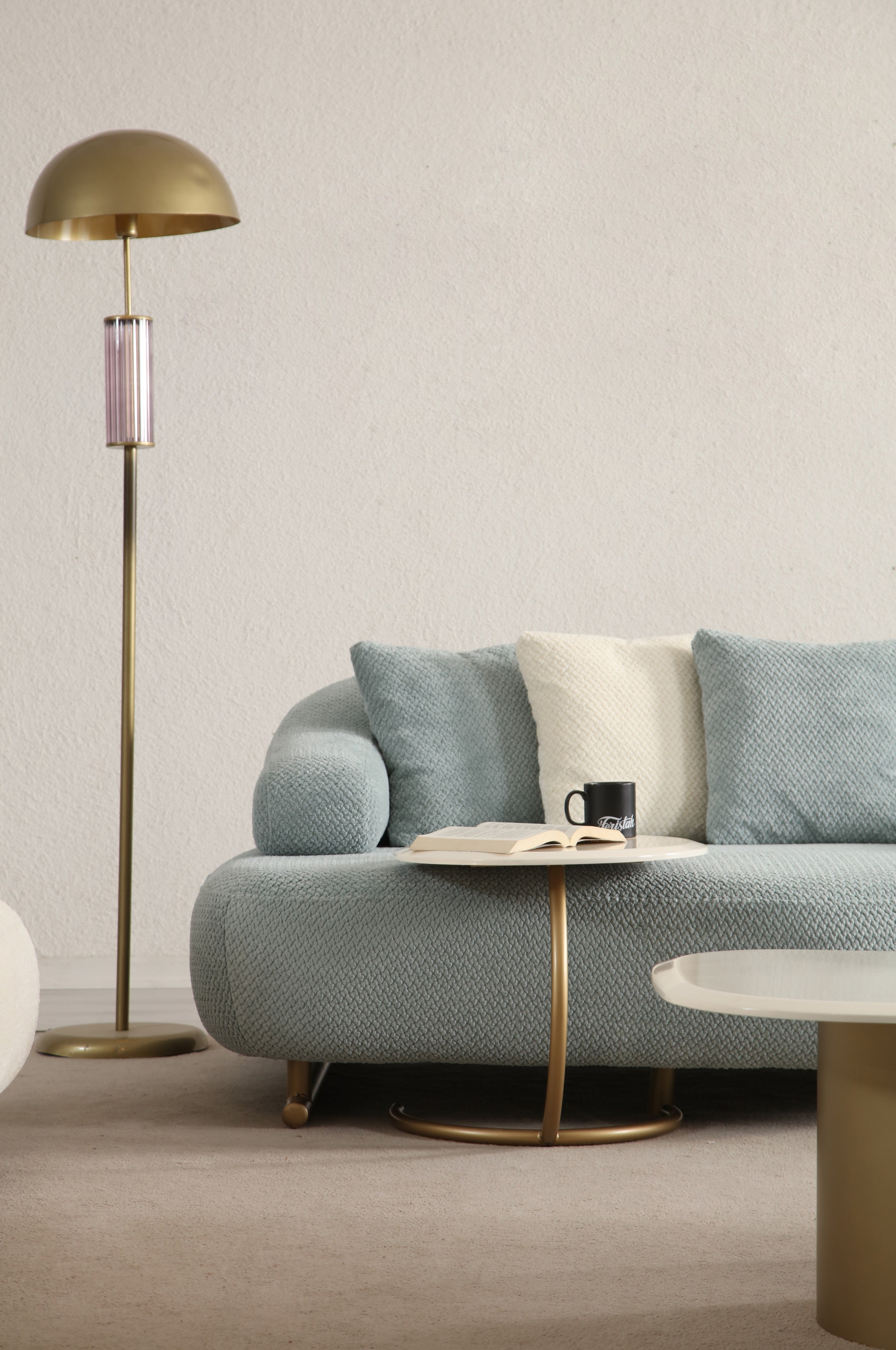 Ъглов диван Prada