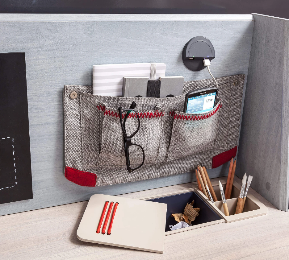 Надстройка за бюро «Trio» + USB зарядна станция, размер 138х40х21см