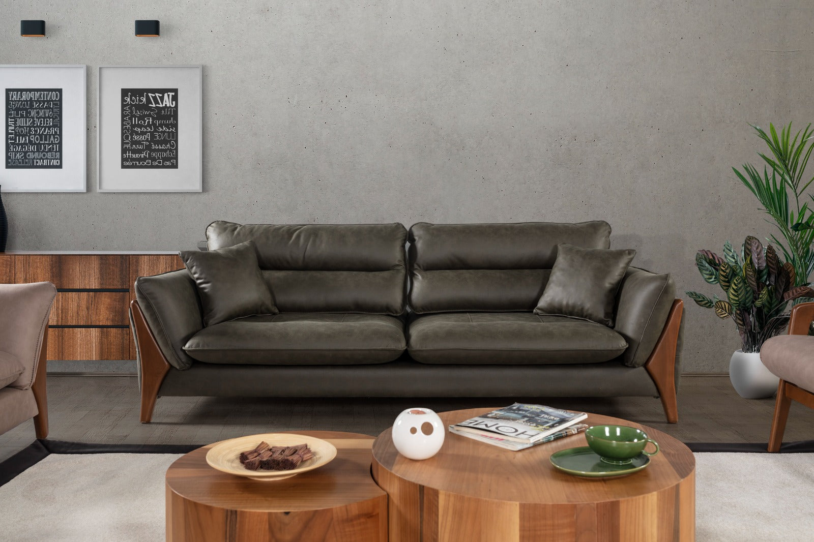 Триместен разтегателен диван «Soft» + 2 декоративни възглавници, ширина 235см