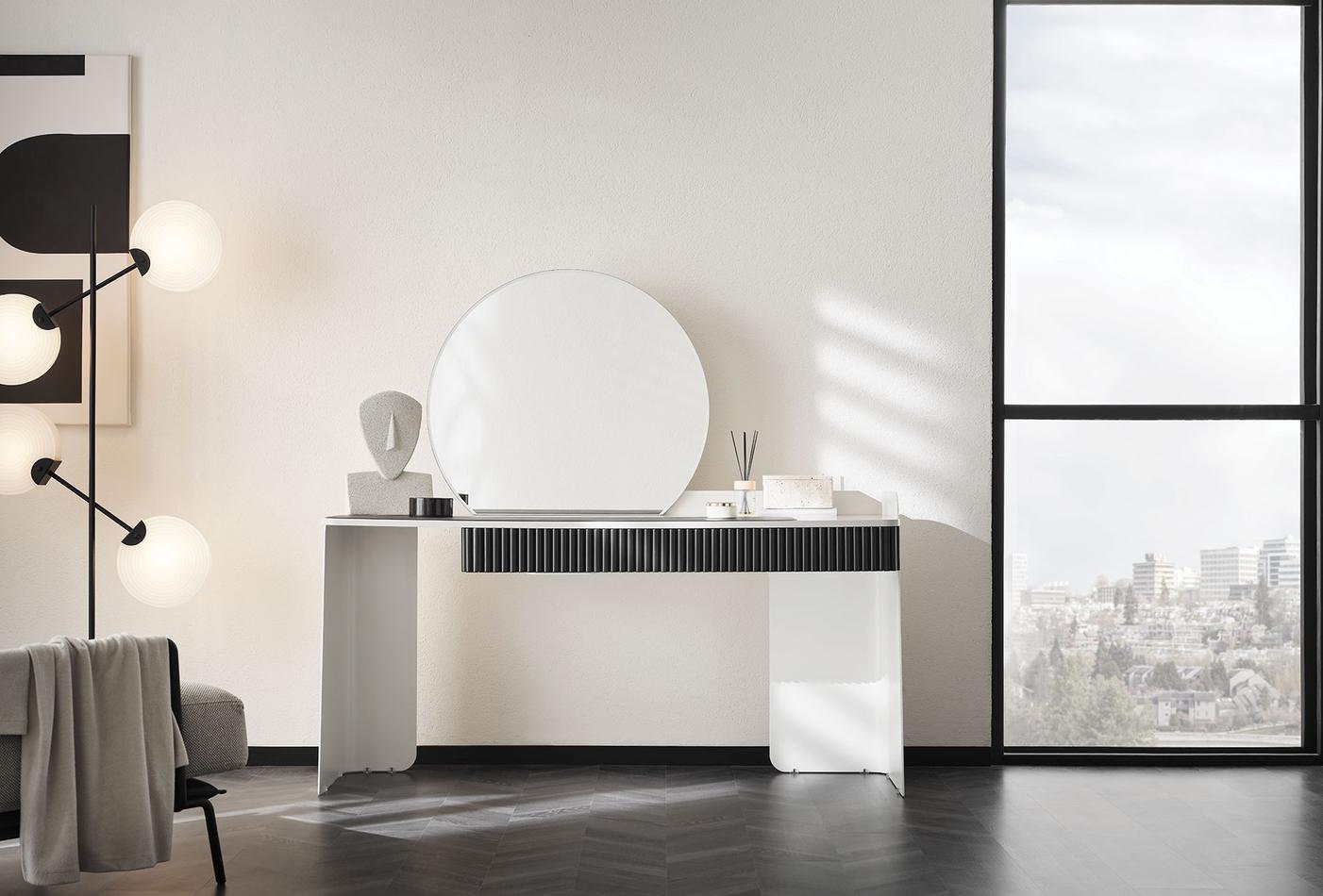 Тоалетка «Delhi» + огледало, чекмедже с органайзери, с кожени елементи, с фрезовани детайли, размер 155х143х50см