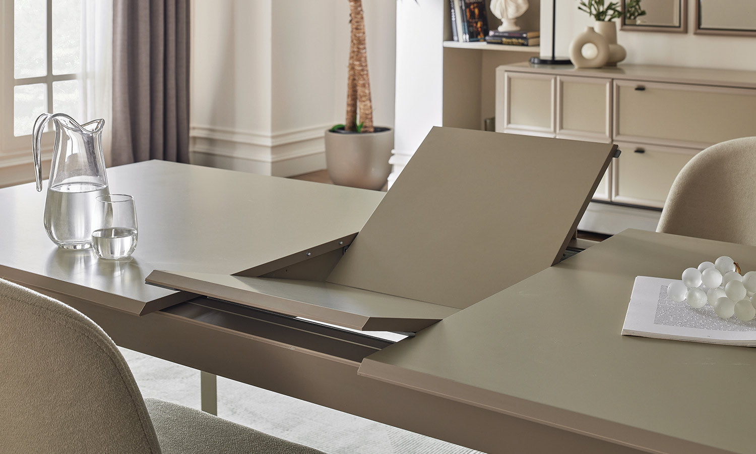 Tрапезна разтегателна маса «Agata» с размер 180х76х90см